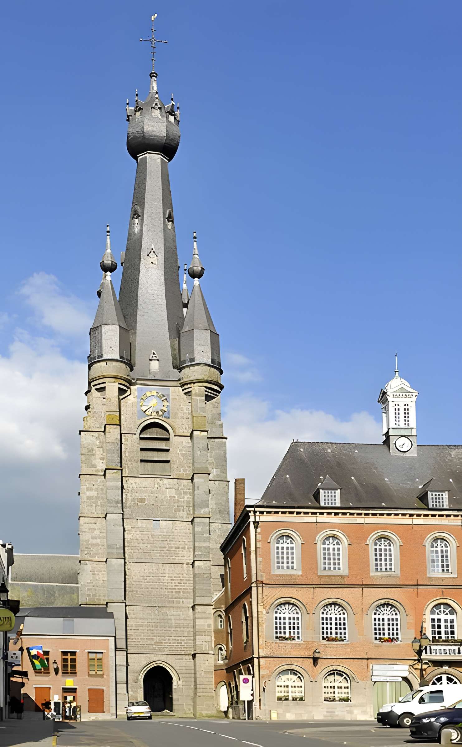Église Saint-Pierre-Saint-Paul de Solre-le-Château