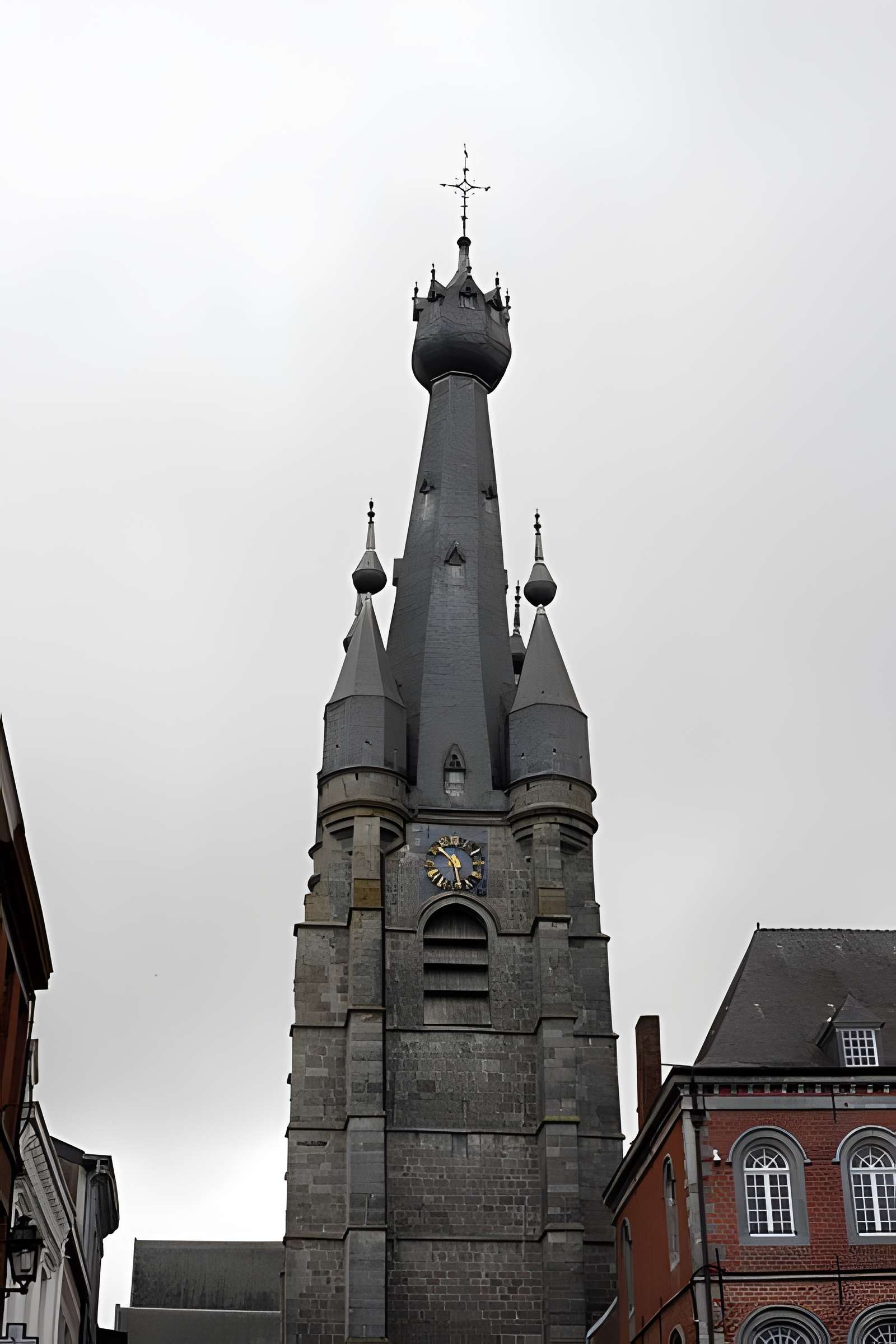 Église Saint-Pierre-Saint-Paul de Solre-le-Château