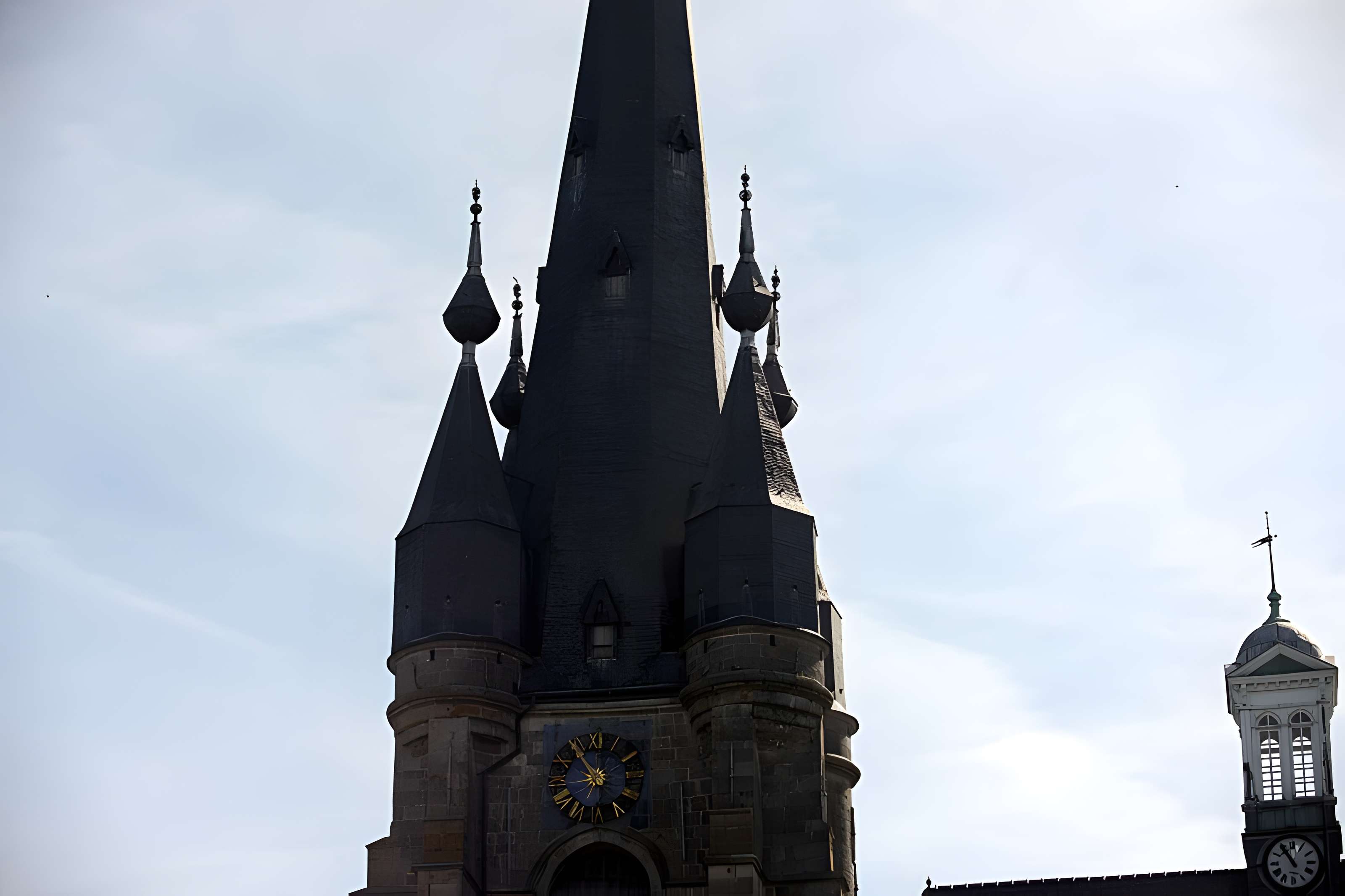 Église Saint-Pierre-Saint-Paul de Solre-le-Château