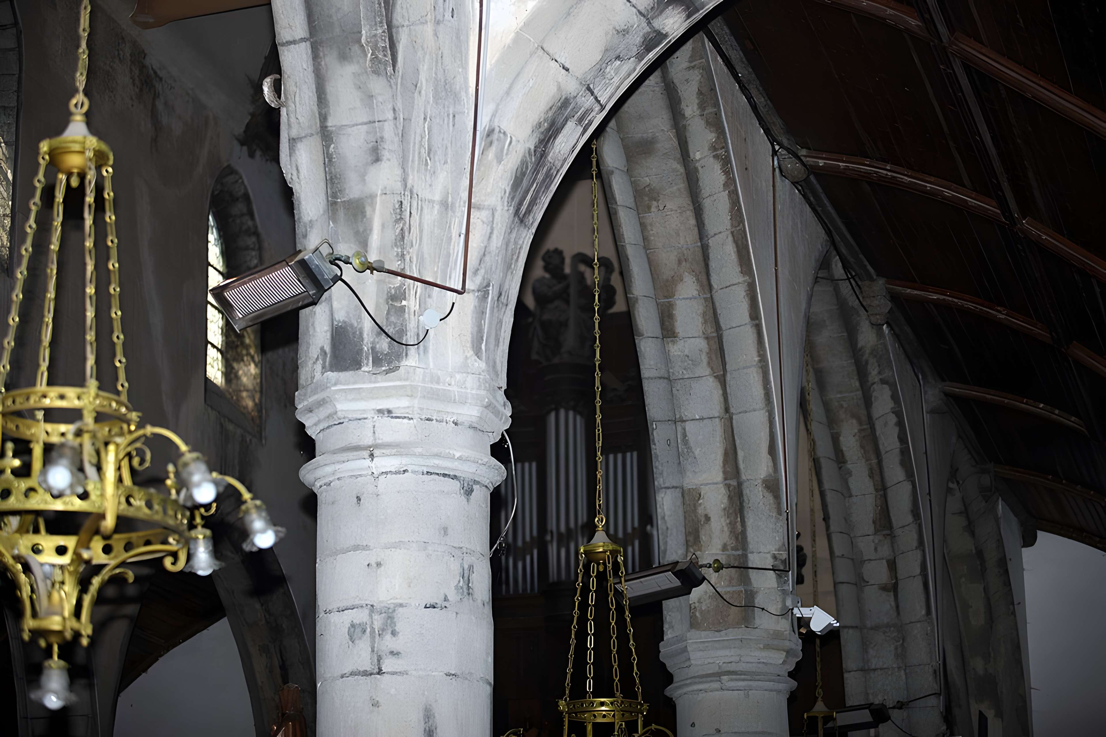 Église Saint-Pierre-Saint-Paul de Solre-le-Château