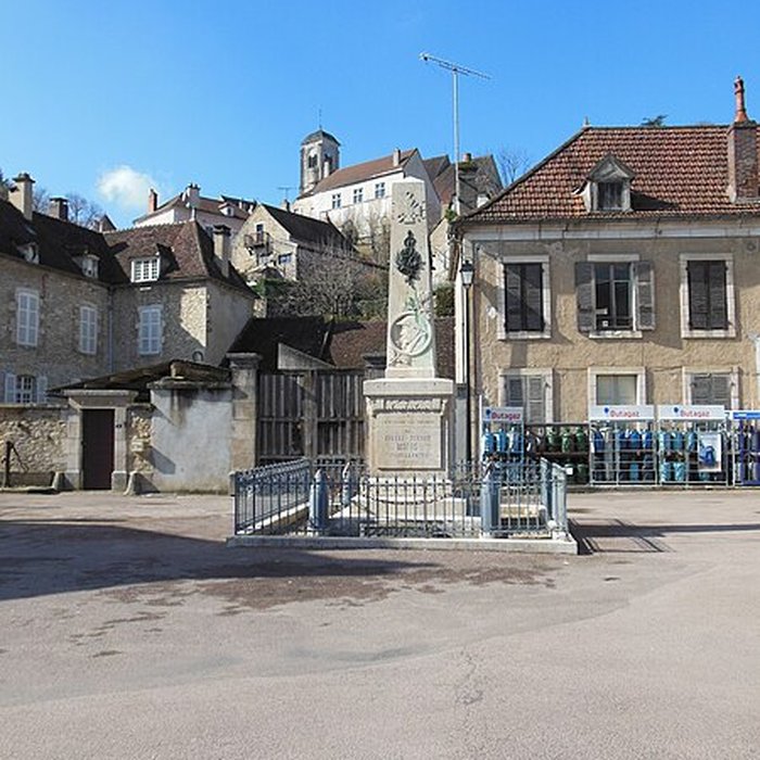 Photo de Église Saint-Potentien de Châtel-Censoir