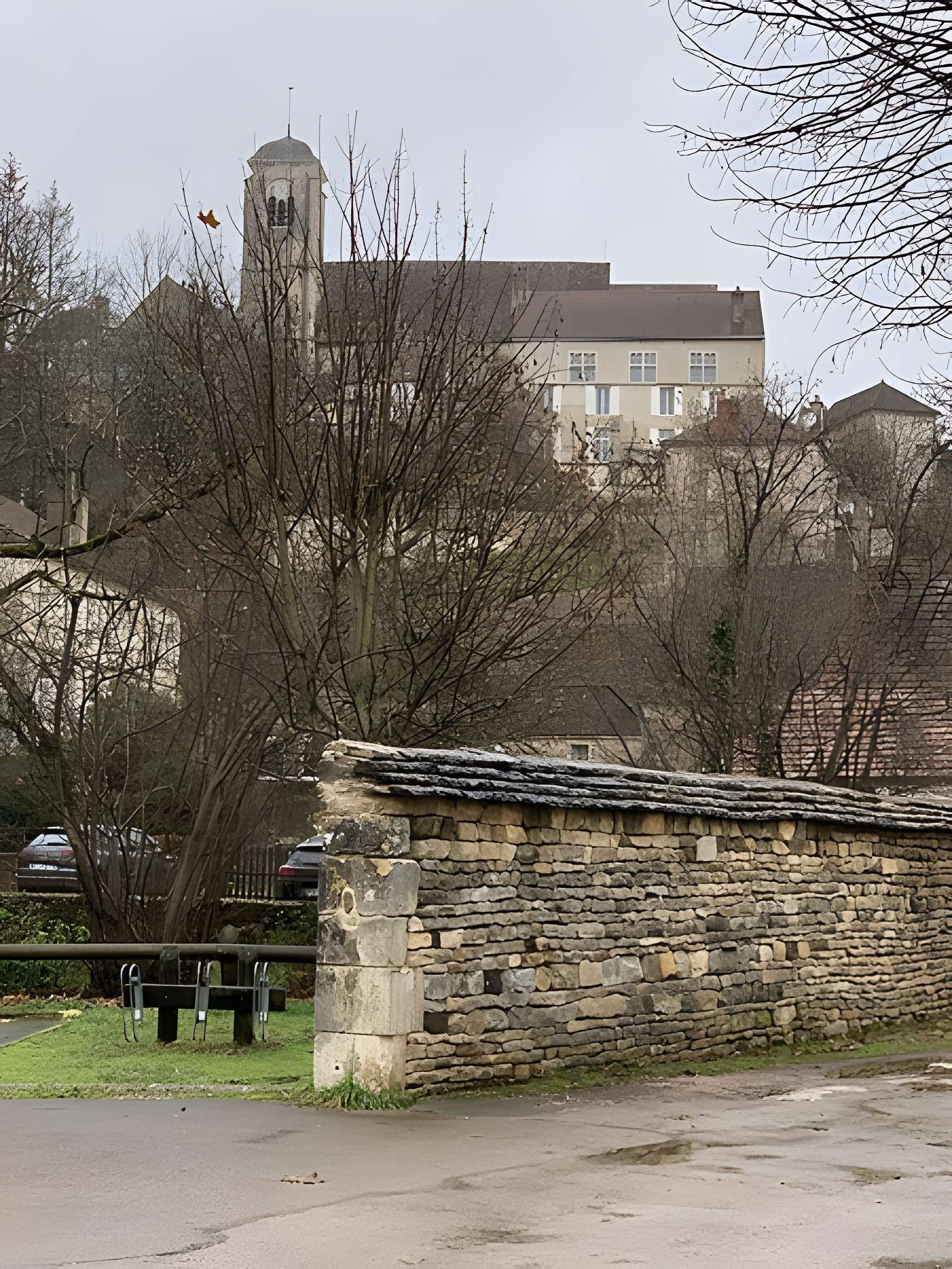 Église Saint-Potentien de Châtel-Censoir