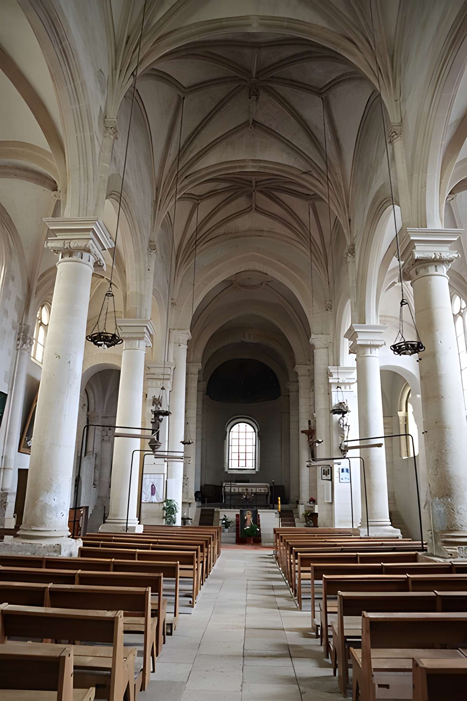 Église Saint-Potentien de Châtel-Censoir
