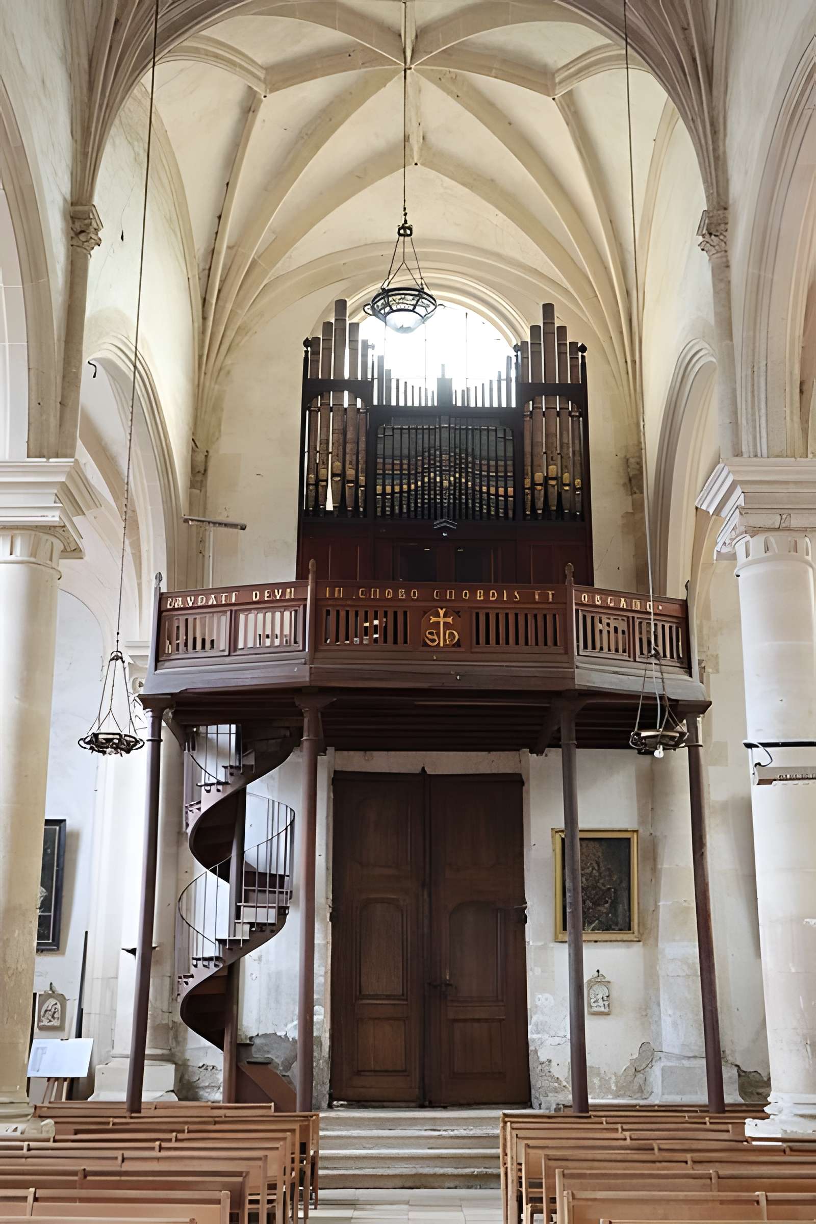 Église Saint-Potentien de Châtel-Censoir