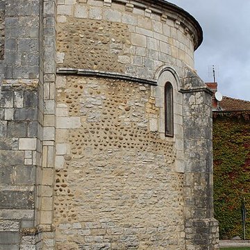Église Saint-Priest de Sandrans