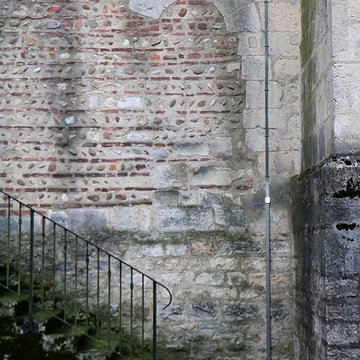 Église Saint-Priest de Sandrans