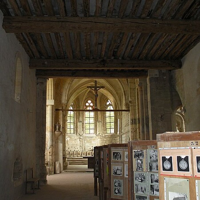 Photo de Ruines de léglise de Marquemont