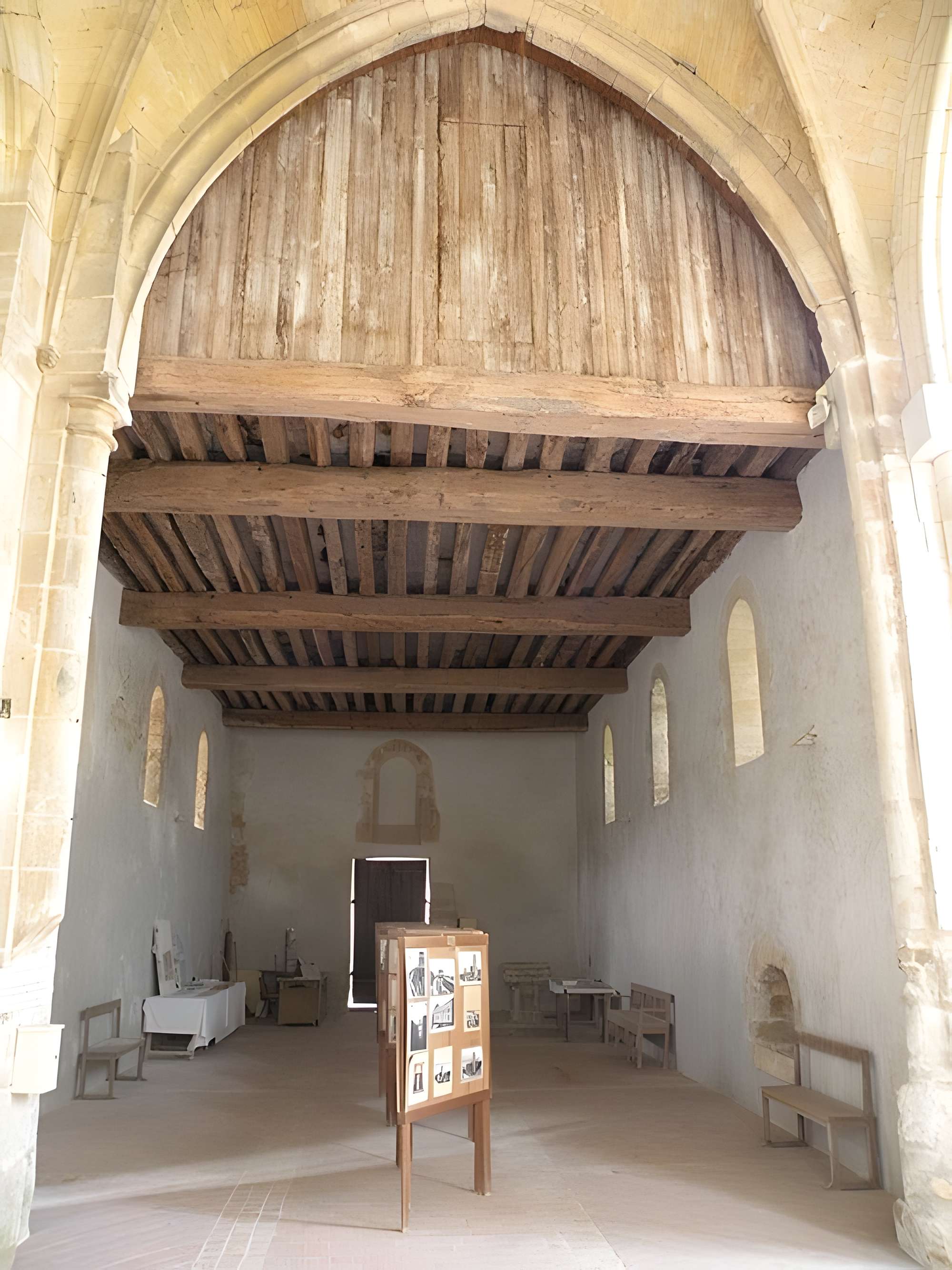 Ruines de l'église de Marquemont