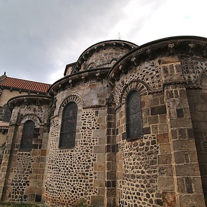 Photo de Église Saint-Priest de Volvic