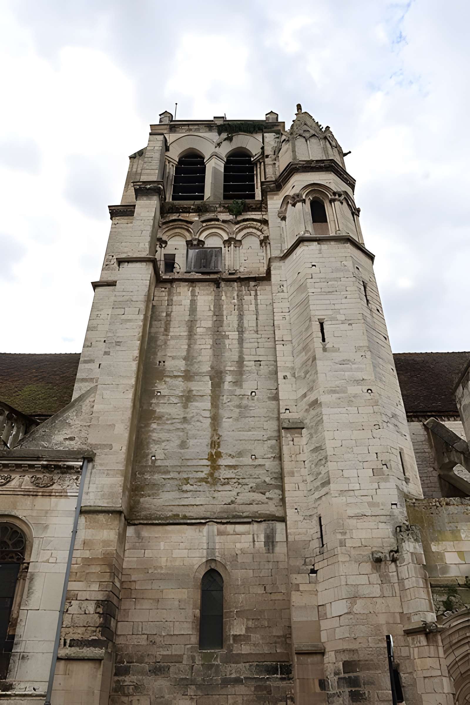 Église Saint-Prix-et-Saint-Cot de Saint-Bris-le-Vineux