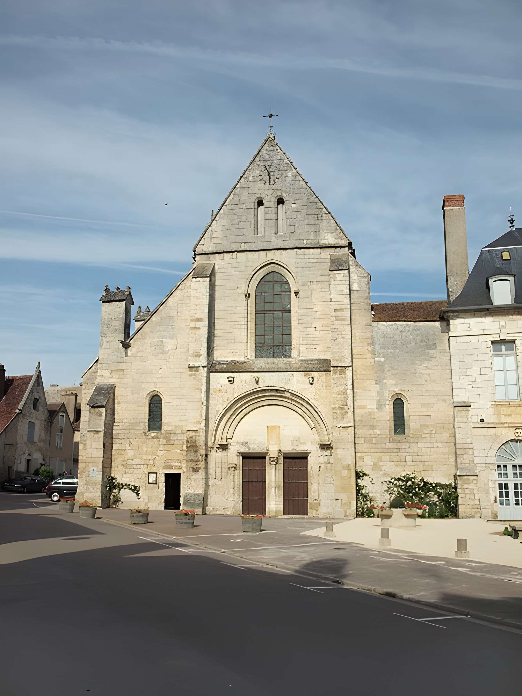 Église Saint-Prix-et-Saint-Cot de Saint-Bris-le-Vineux