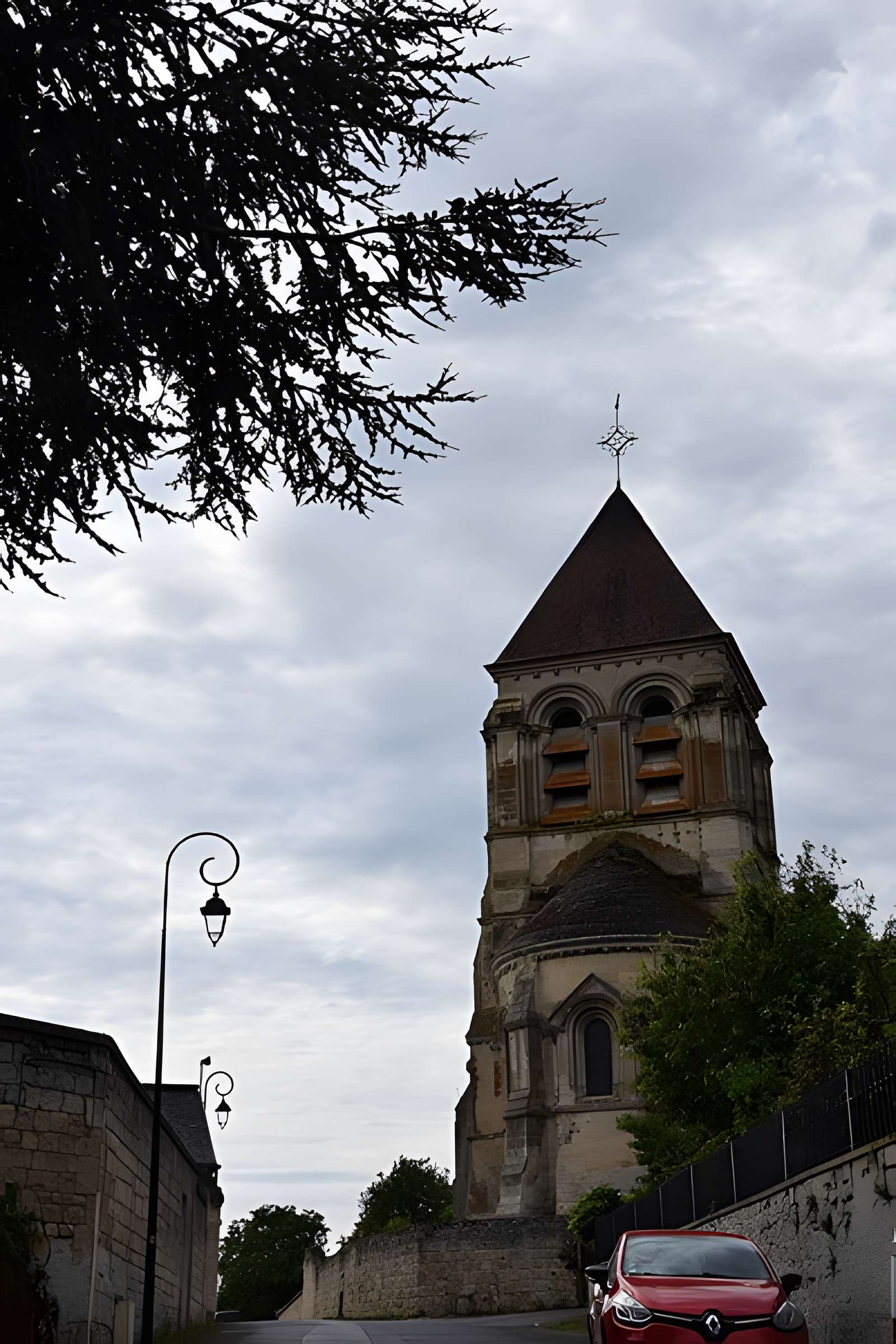 Église Saint-Quentin de Berzy-le-Sec
