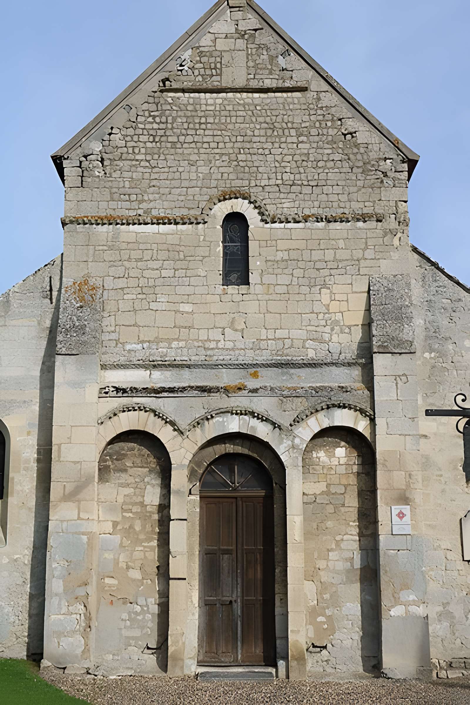 Eglise de Sarron