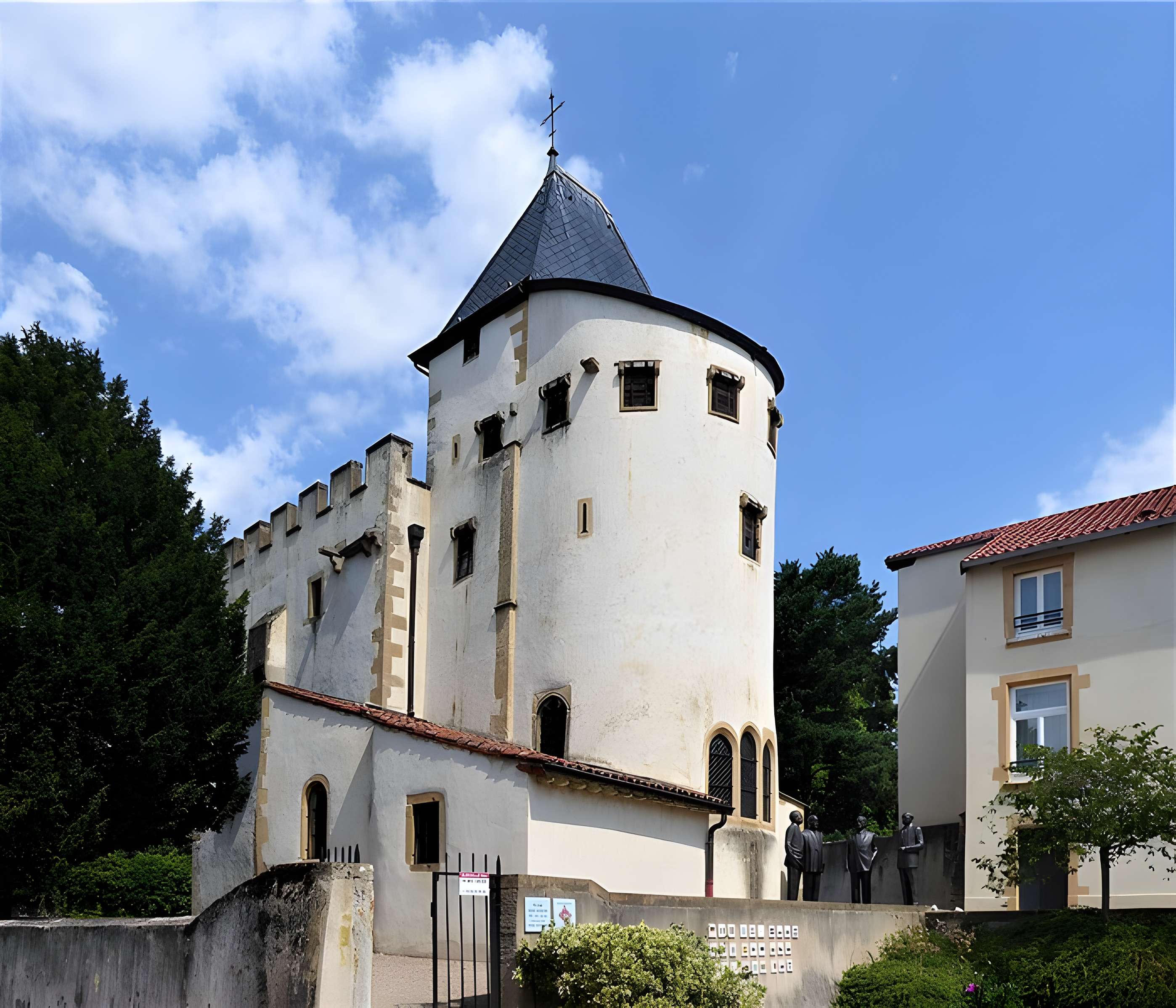 Église Saint-Quentin de Chazelles
