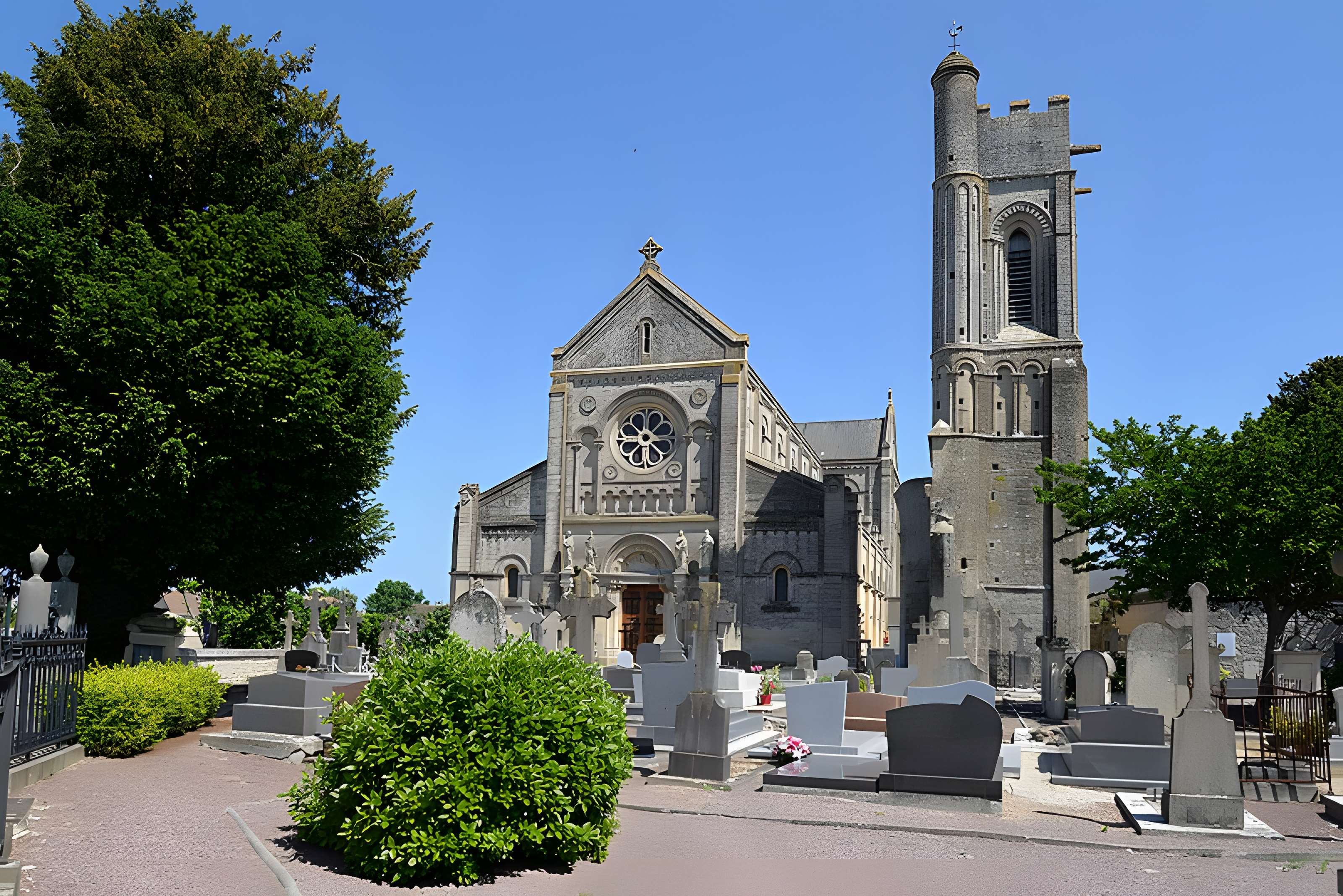 Église Saint-Quentin de Luc-sur-Mer