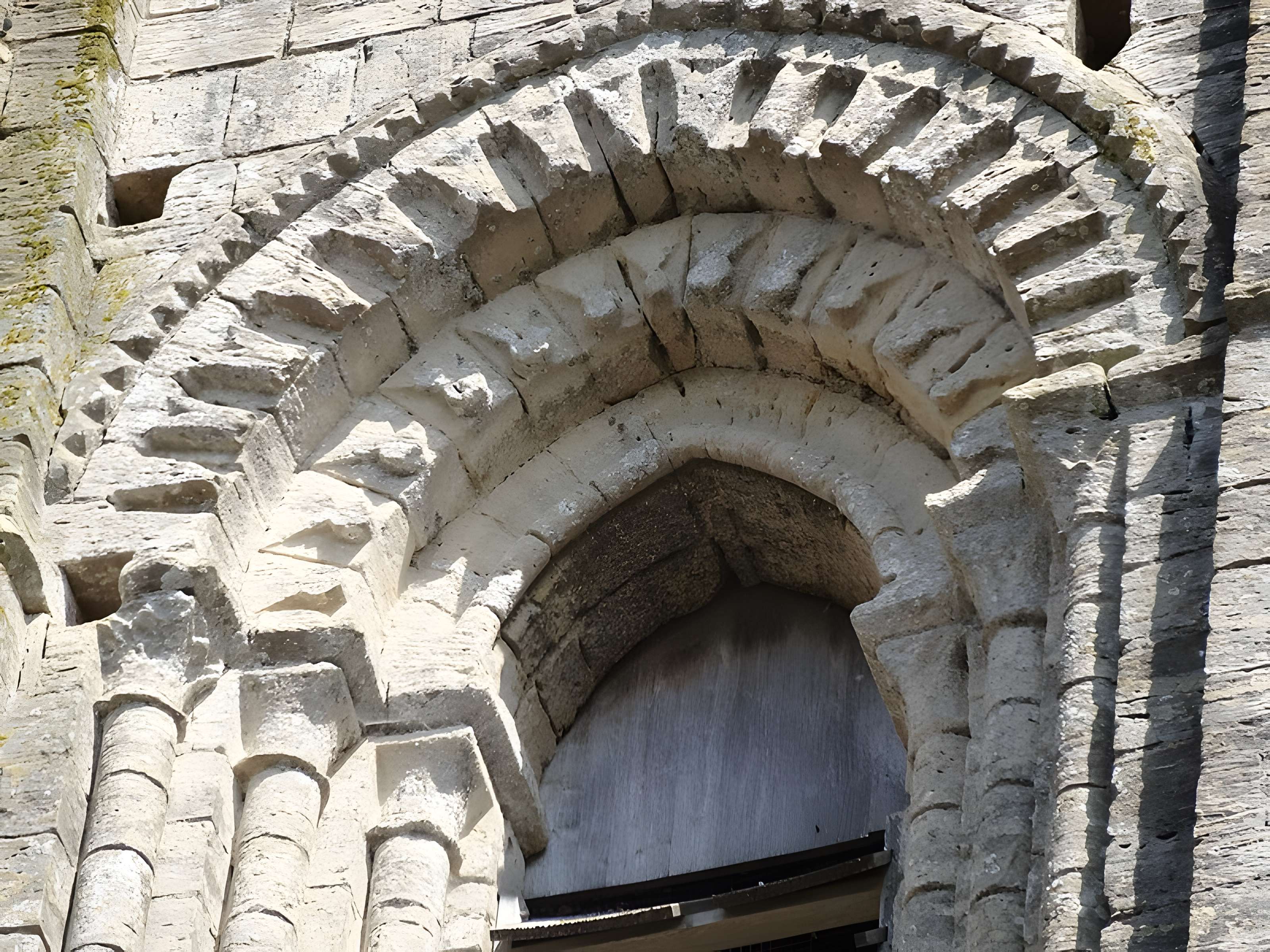 Église Saint-Quentin de Luc-sur-Mer