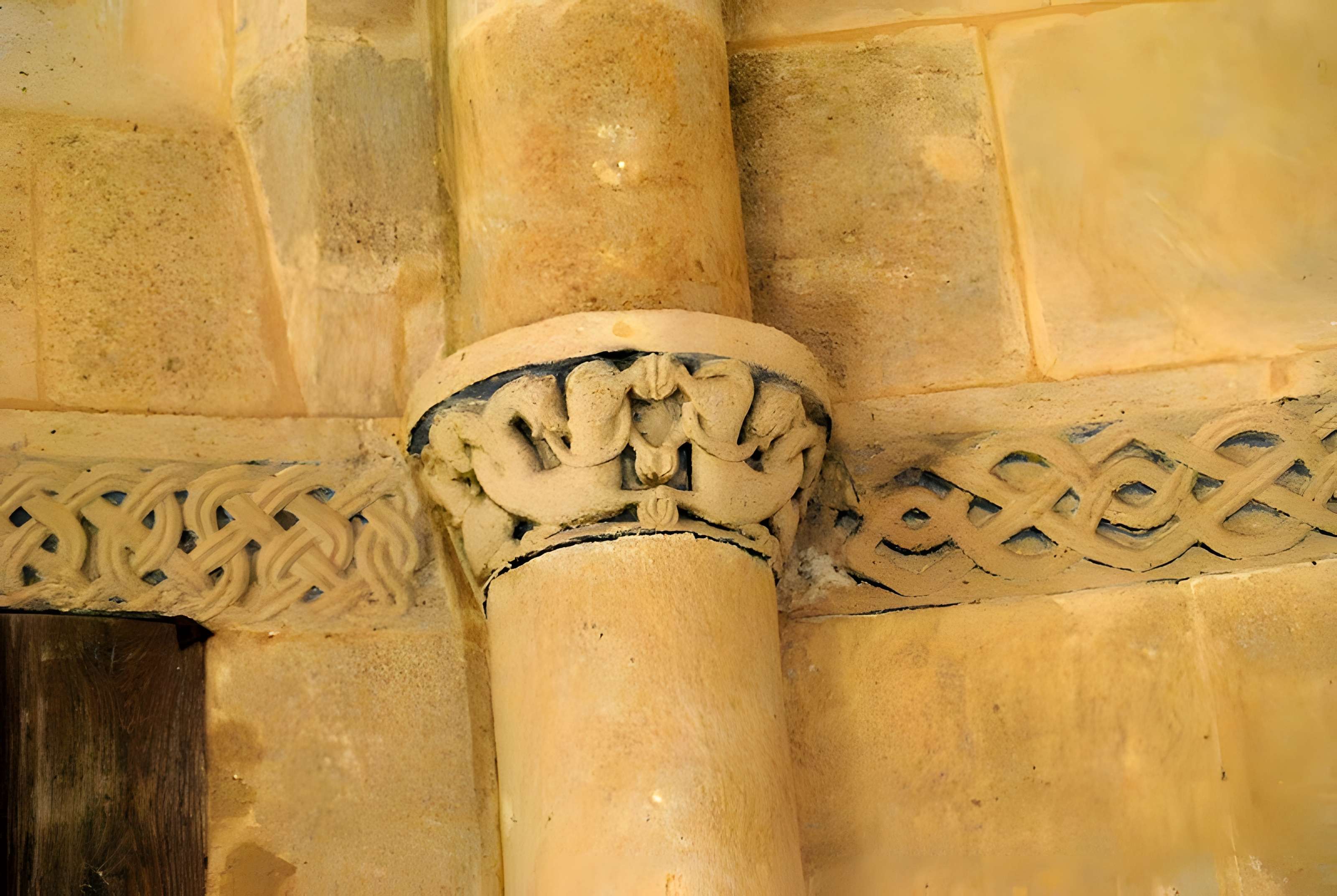 Église Saint-Quentin de Saint-Quentin-de-Baron