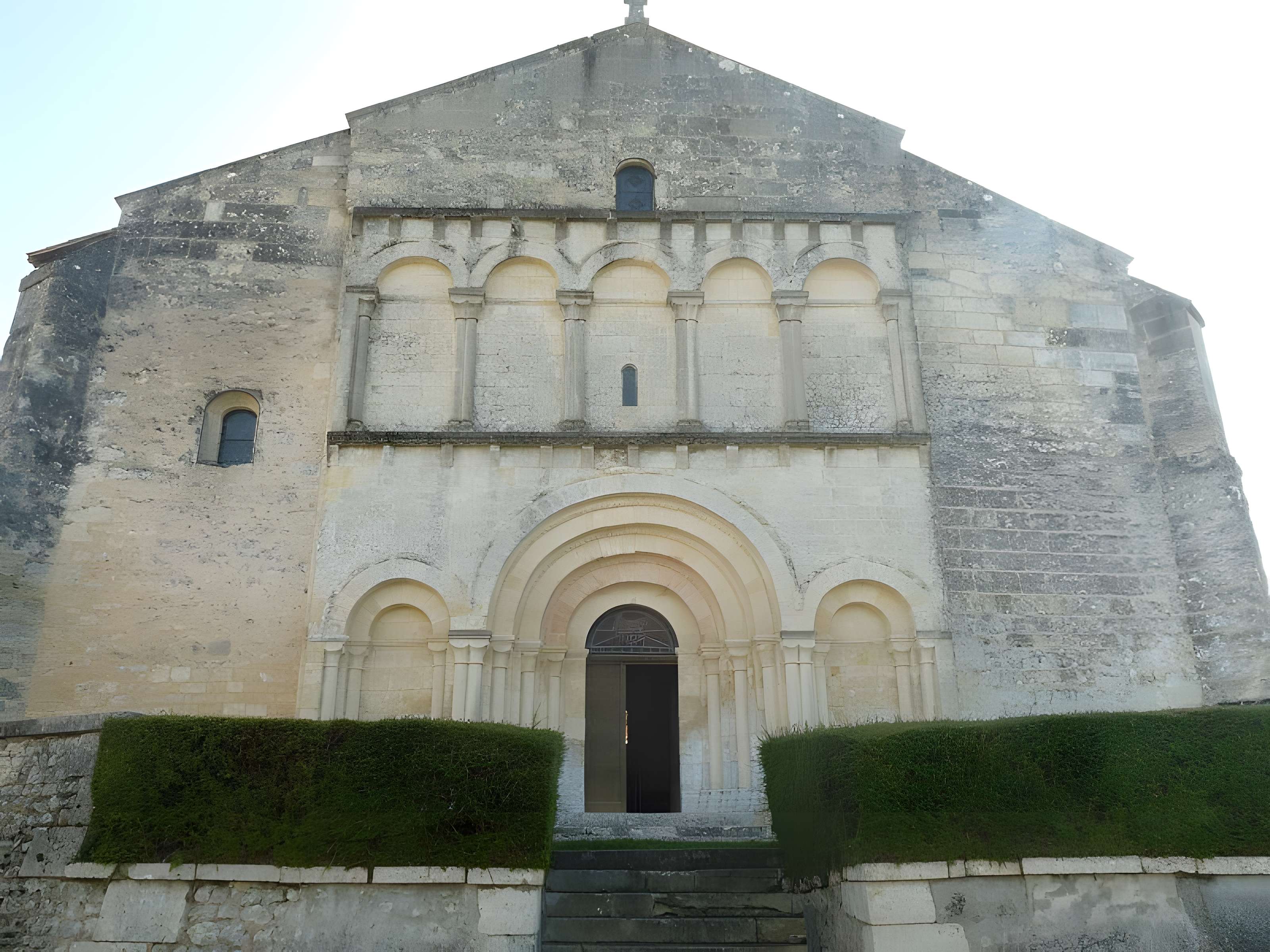 Église Saint-Quentin de Saint-Quentin-de-Chalais