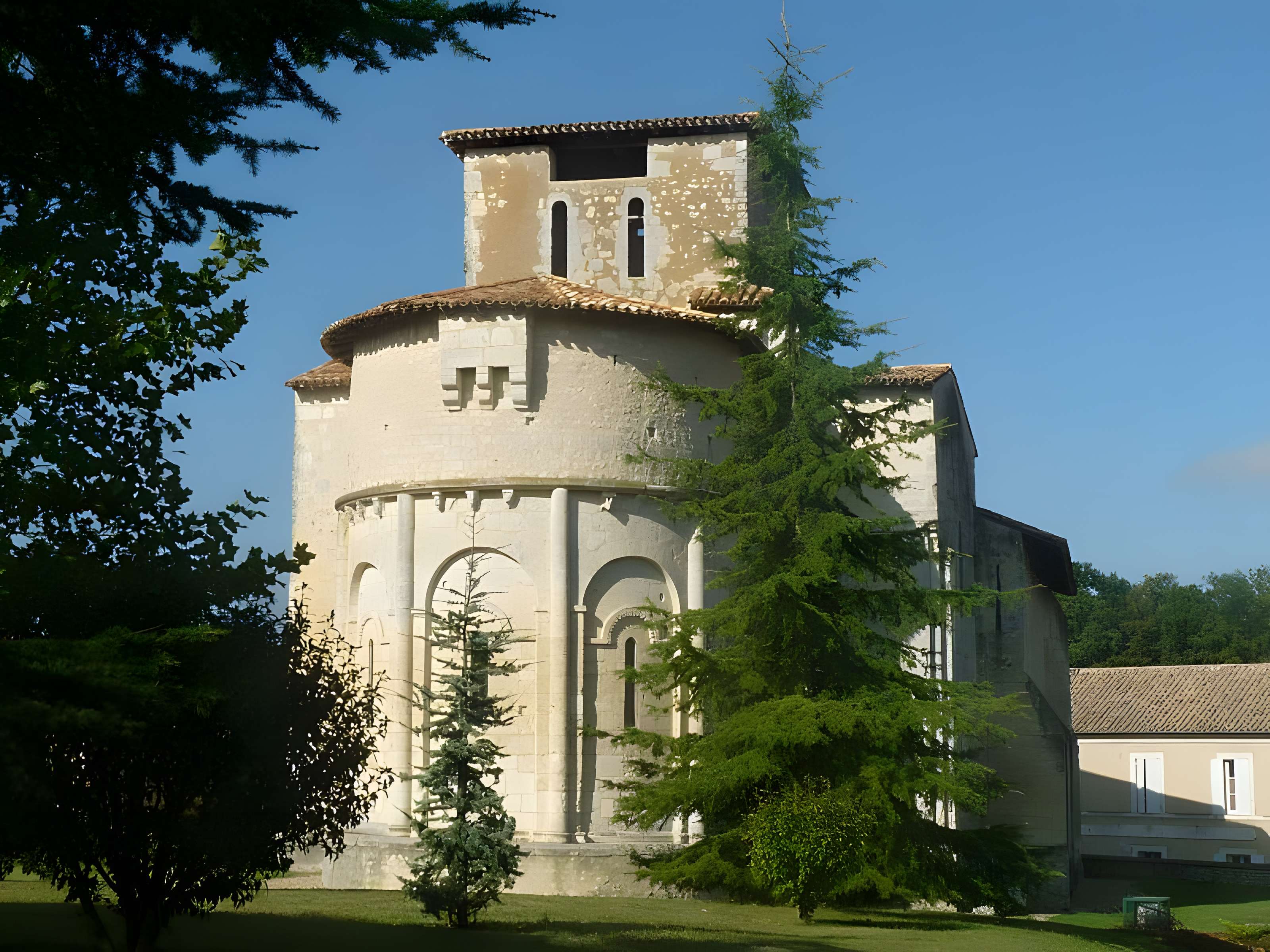 Église Saint-Quentin de Saint-Quentin-de-Chalais