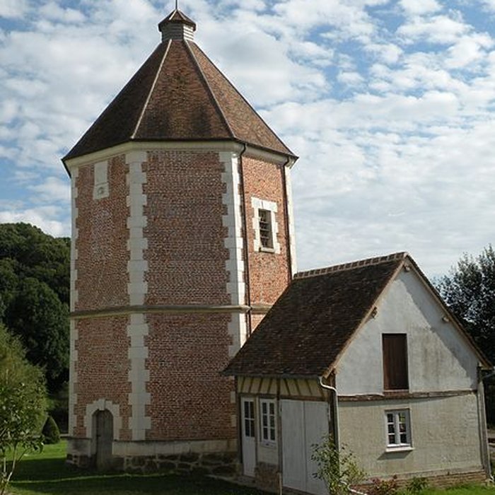 Photo de Ruines de léglise abbatiale