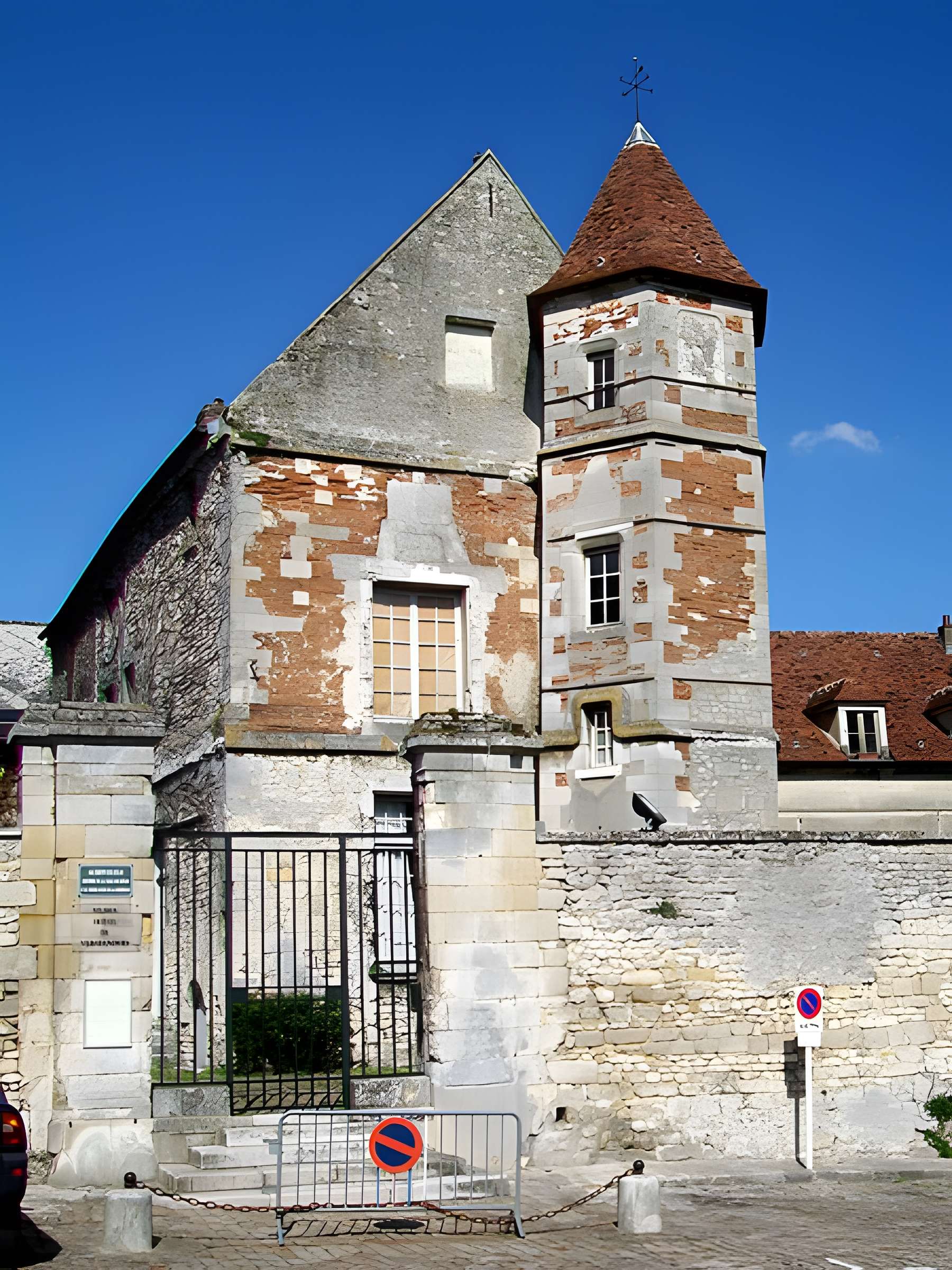 Ancien Hôtel de Vermandois