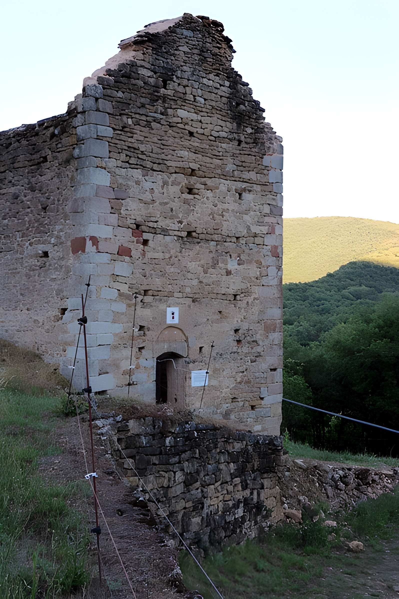 Église Saint-Quirinus de Montjaux