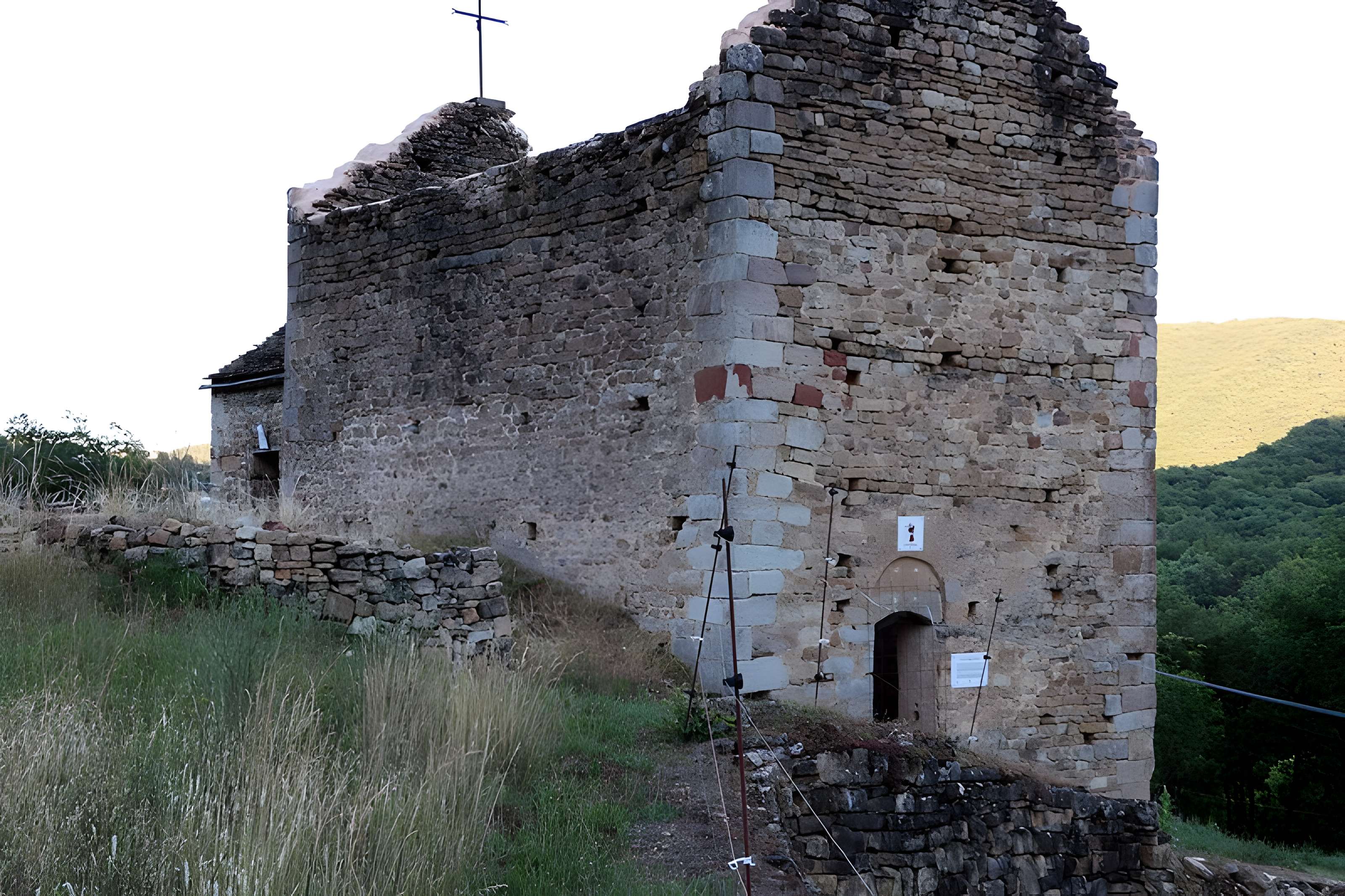 Église Saint-Quirinus de Montjaux