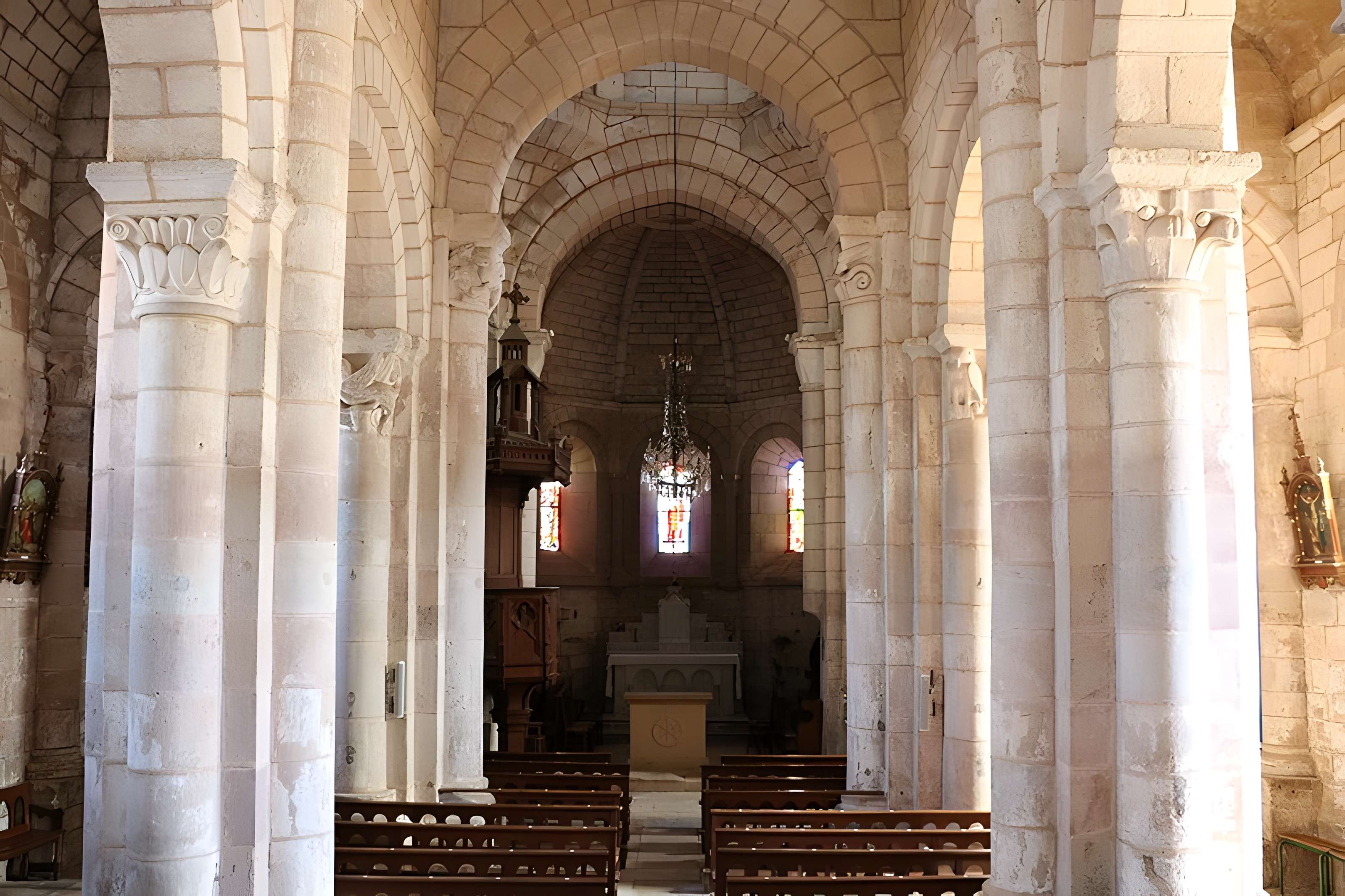 Église Saint-Quirinus de Montjaux