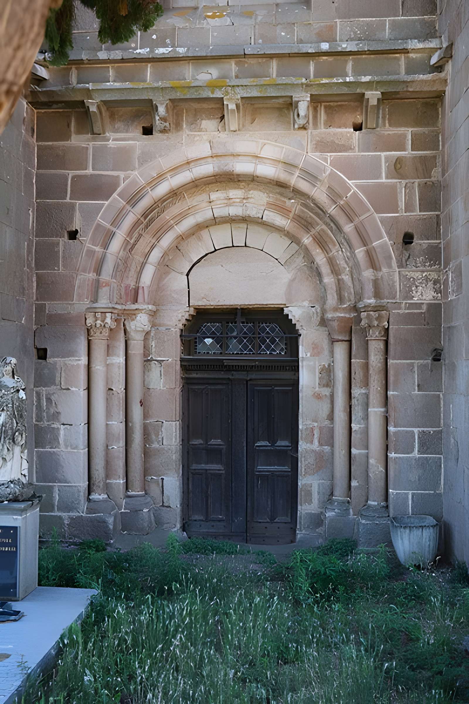 Église Saint-Quirinus de Montjaux