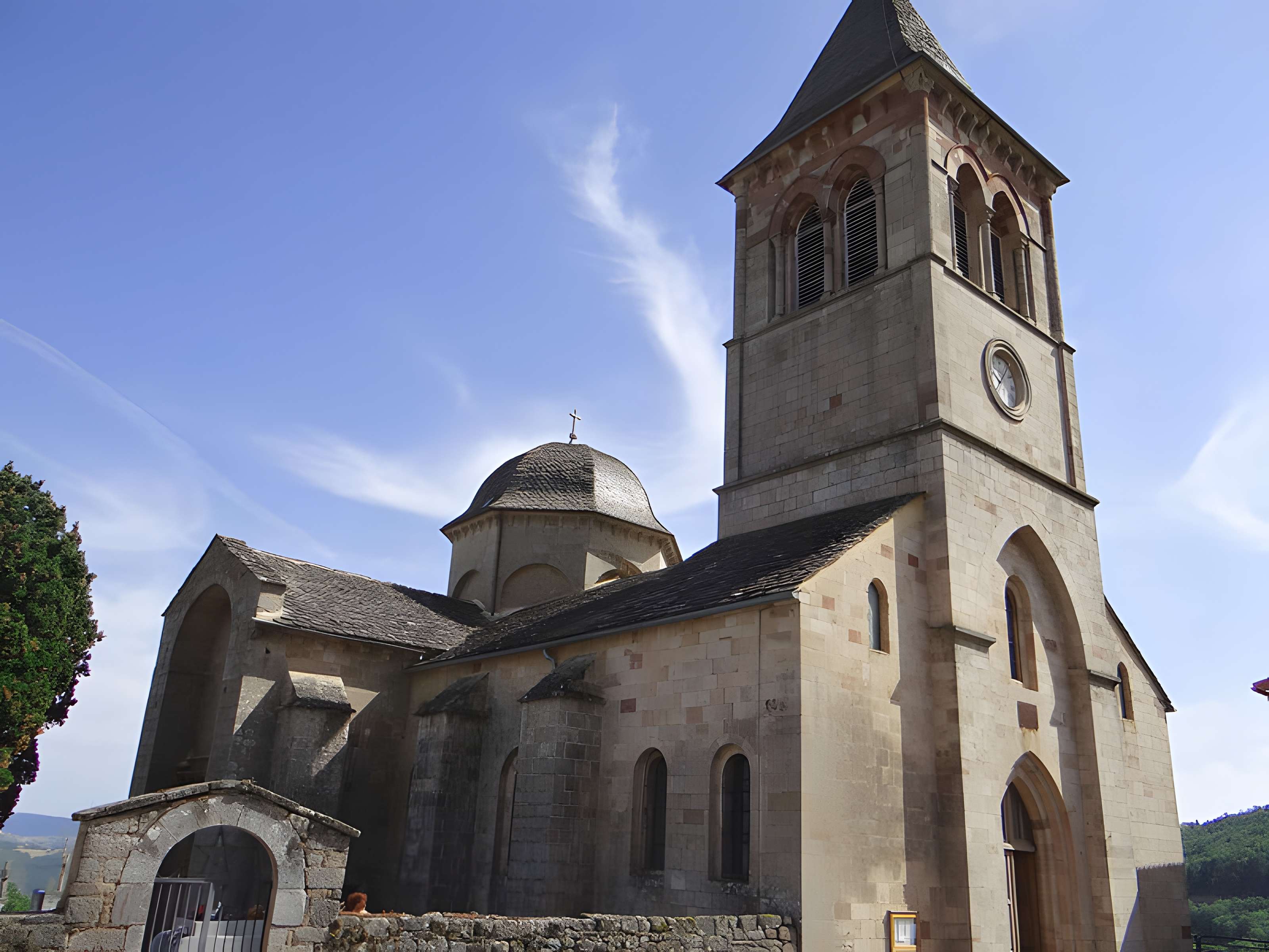 Église Saint-Quirinus de Montjaux