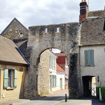 Porte fortifiée