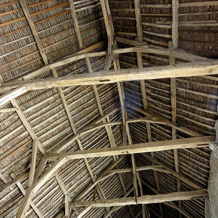 Photo de Anciens bâtiments de la Grange aux dîmes