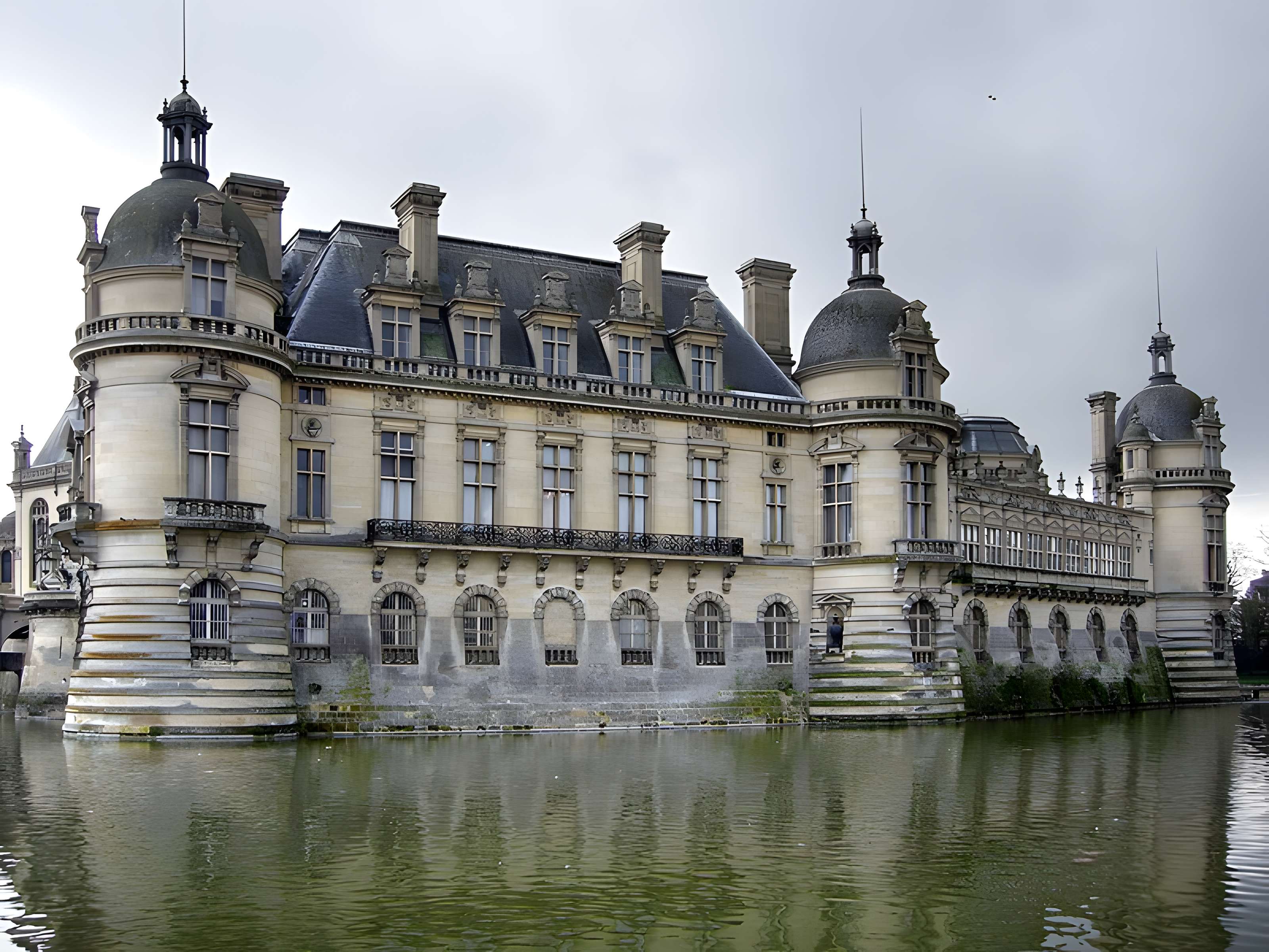 Parc du domaine de Chantilly (également sur communes de Chantilly et Avilly-Saint-Léonard)