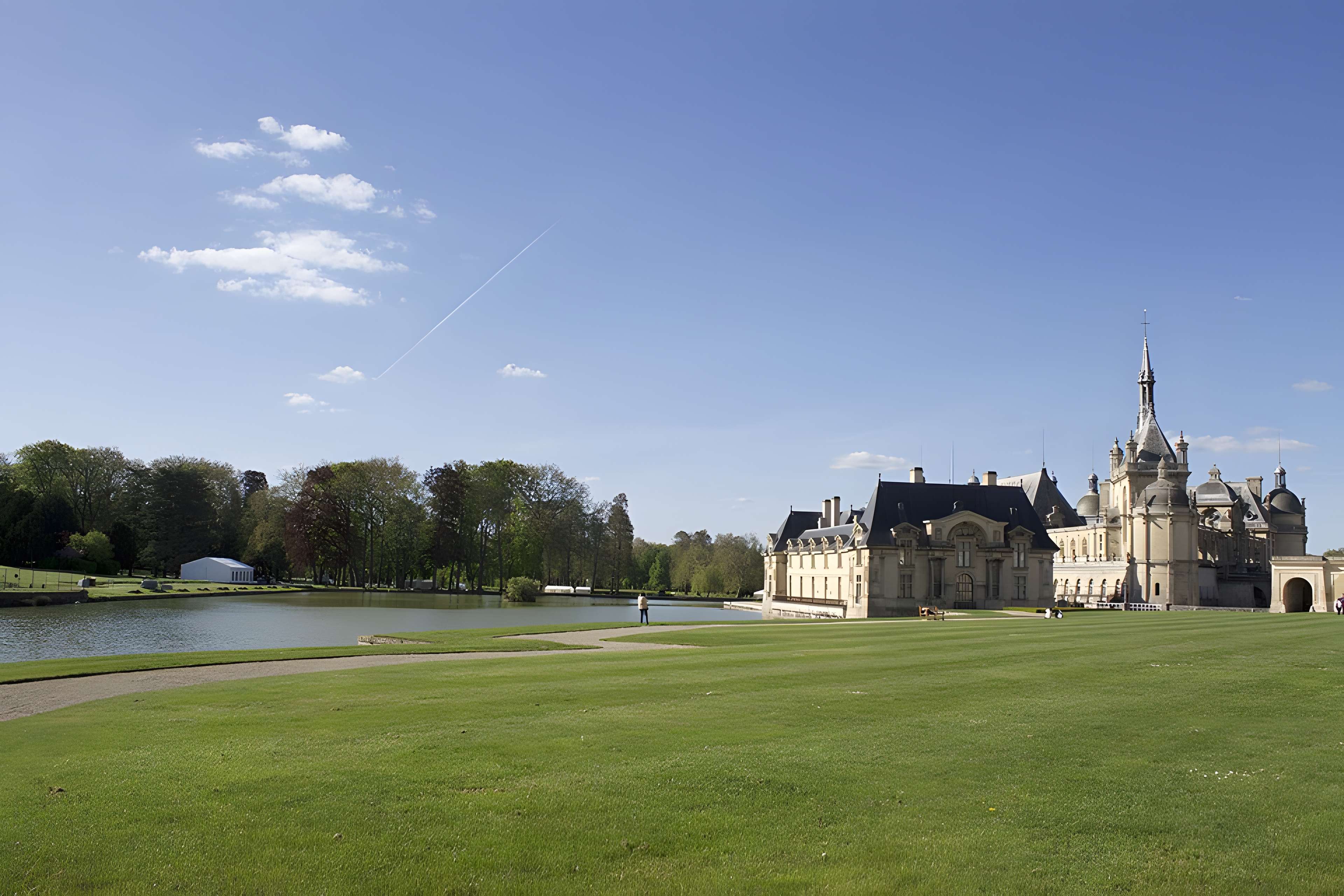 Parc du domaine de Chantilly (également sur communes de Chantilly et Avilly-Saint-Léonard)
