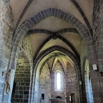 Église Saint-Roch dAlbinhac de Brommat