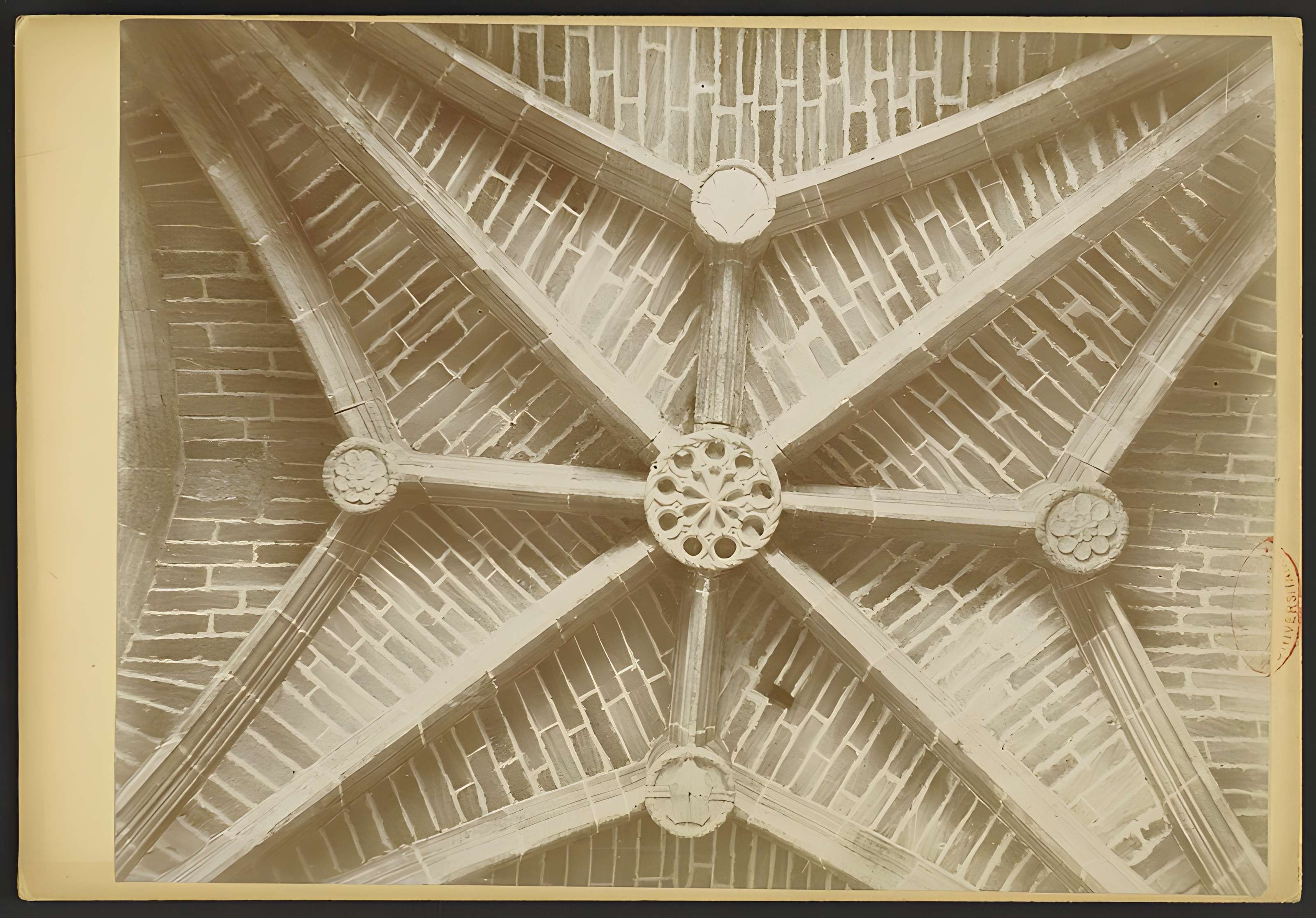 Église Saint-Roch de Blésignac