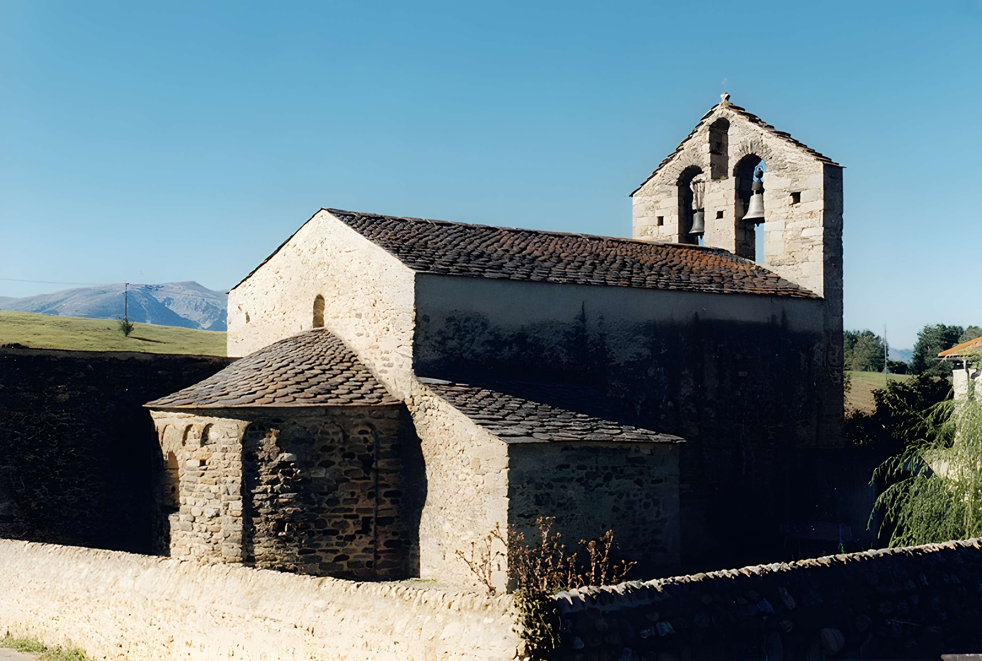 Église Saint-Romain de Caldégas
