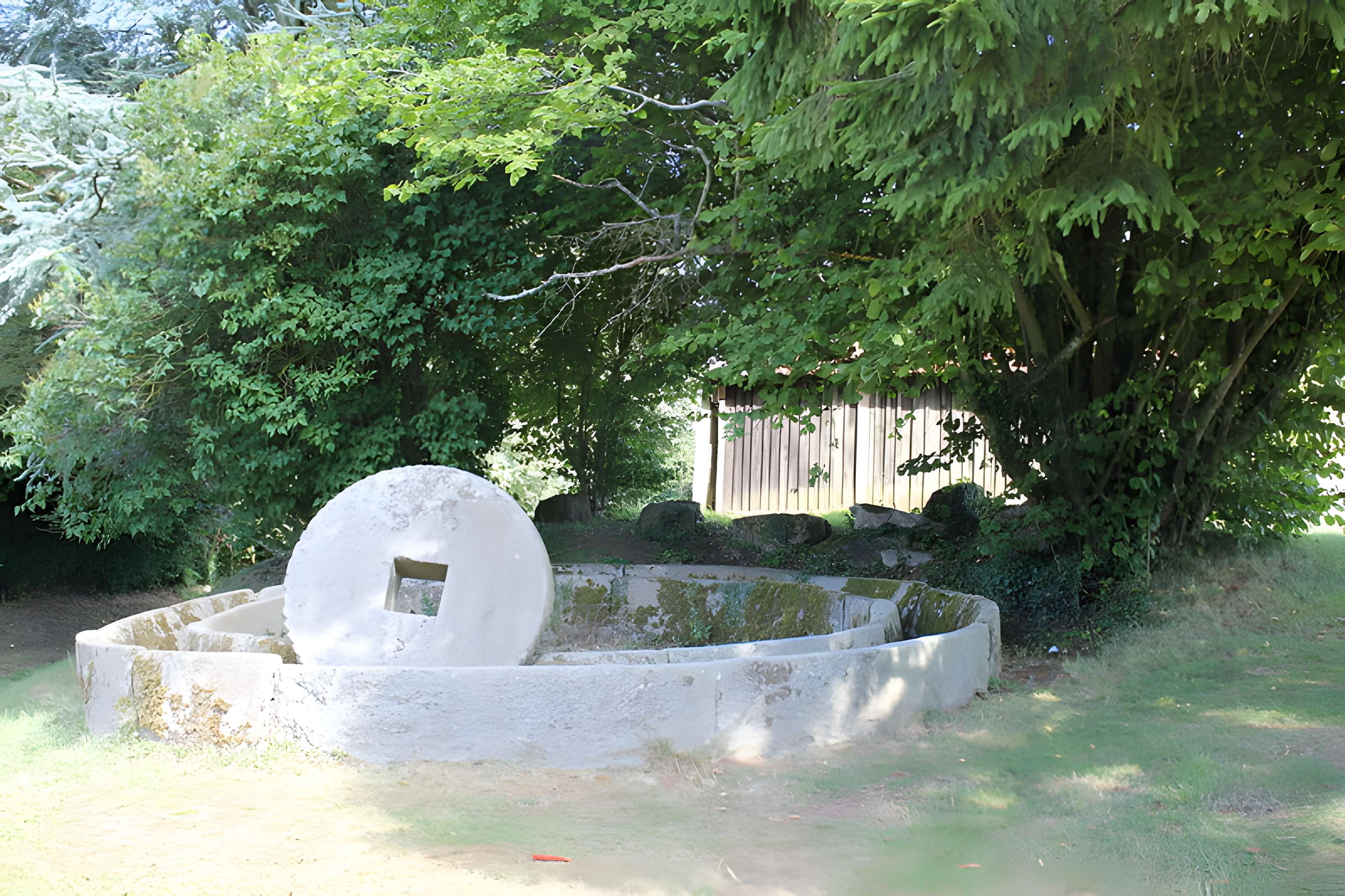 Ancien château de Bonvouloir