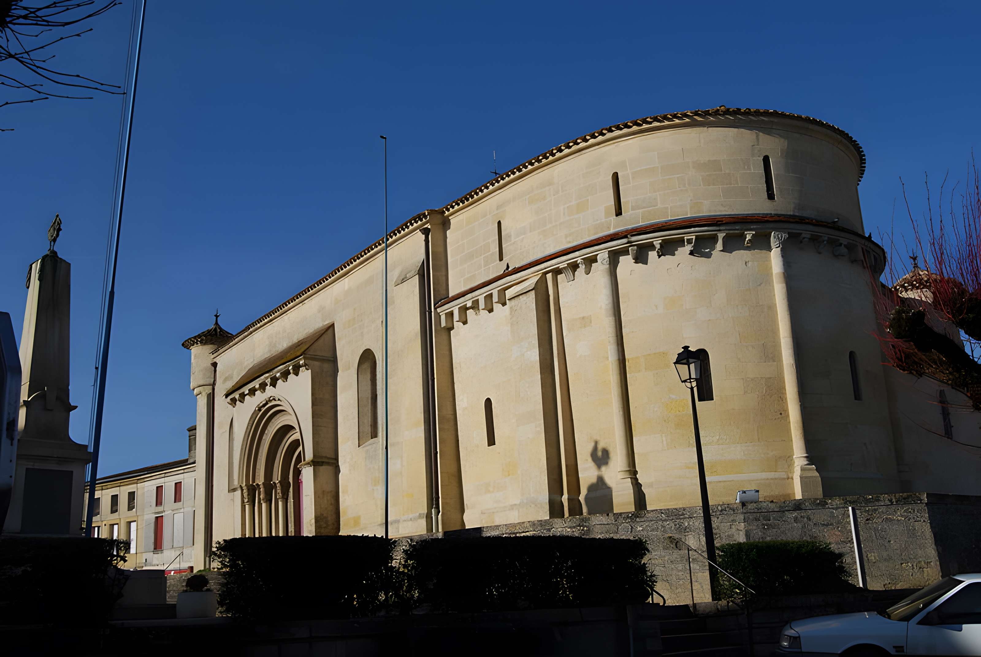 Église Saint-Romain de Targon