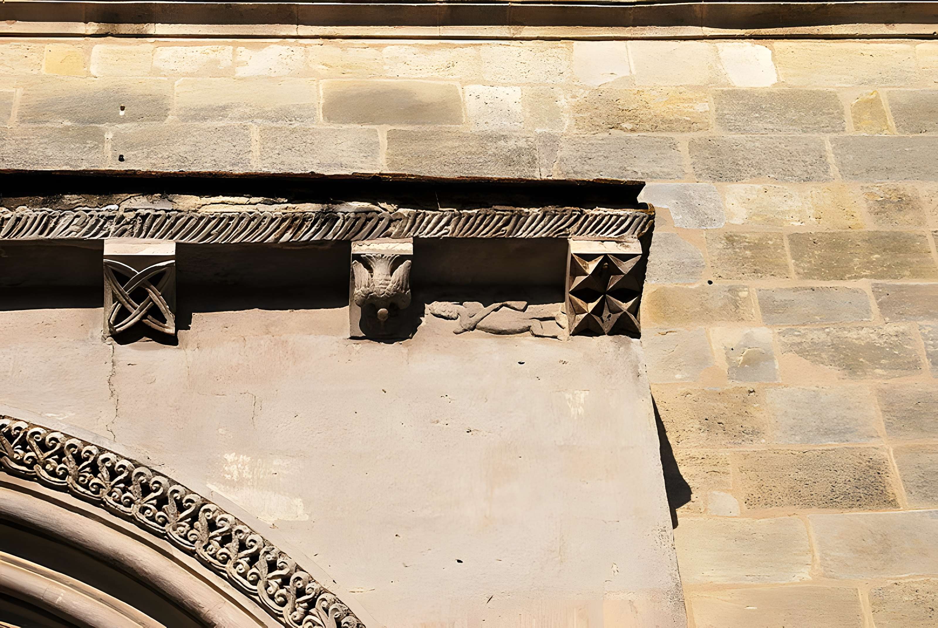 Église Saint-Romain de Targon