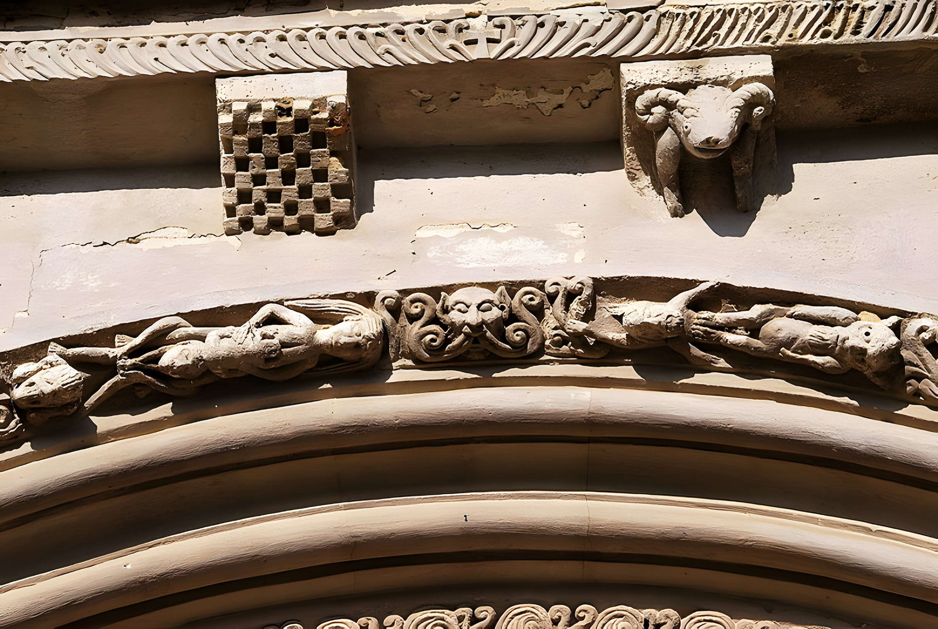 Église Saint-Romain de Targon