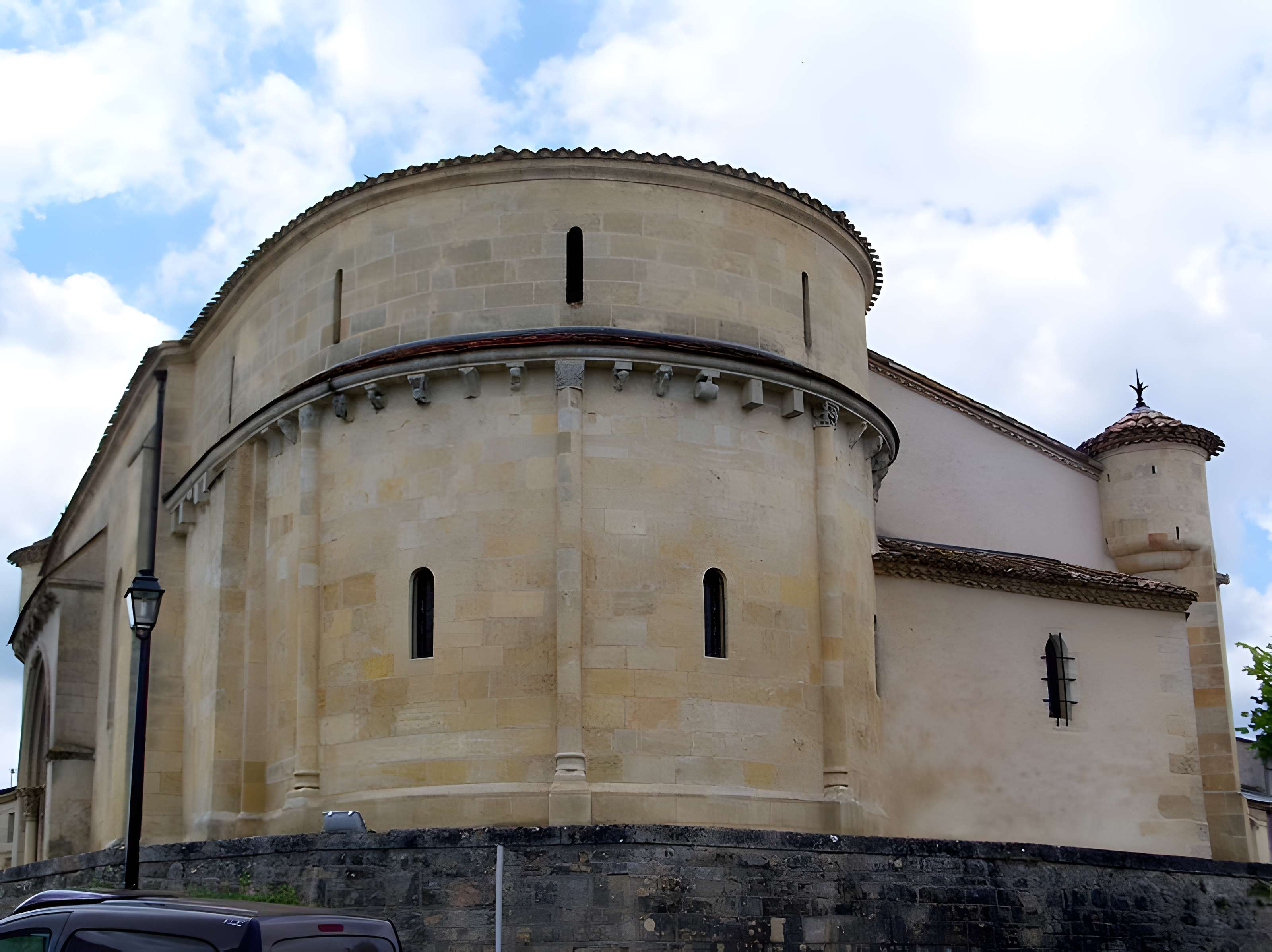 Église Saint-Romain de Targon