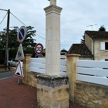Église Saint-Saturnin de Camarsac