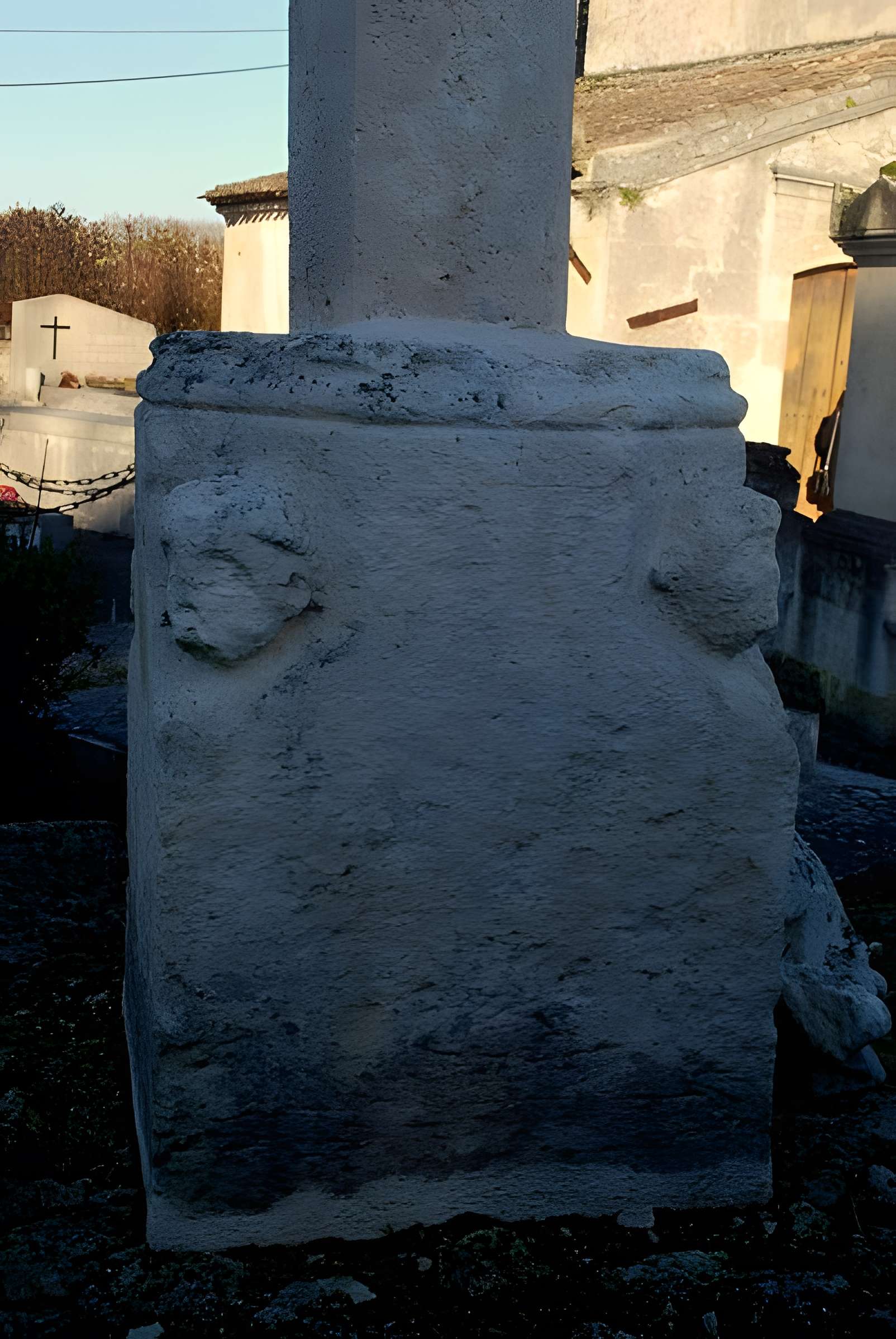 Église Saint-Saturnin de Camarsac
