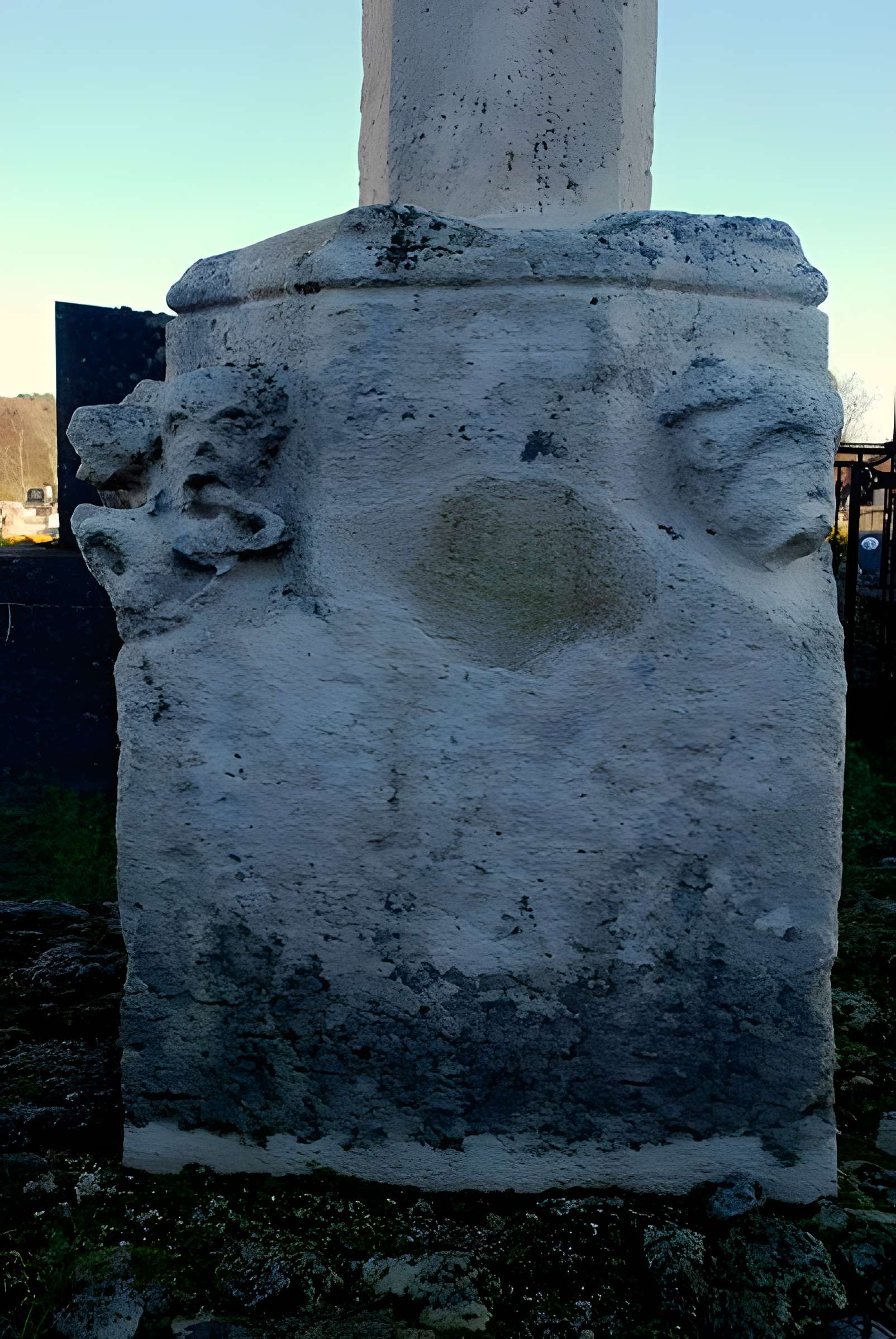 Église Saint-Saturnin de Camarsac