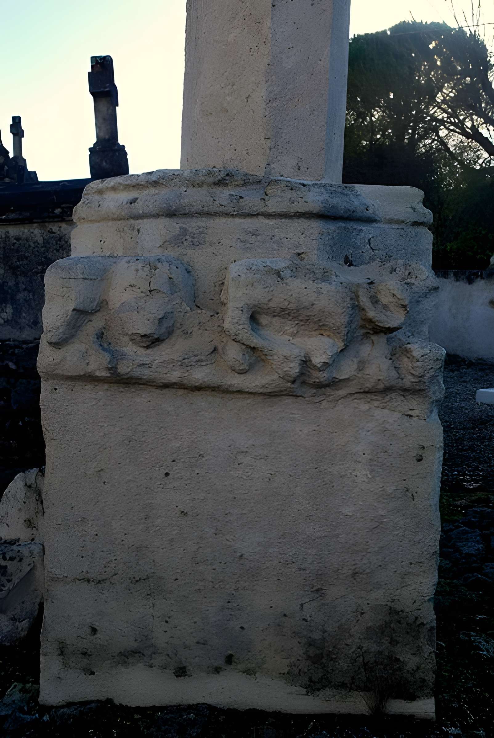Église Saint-Saturnin de Camarsac