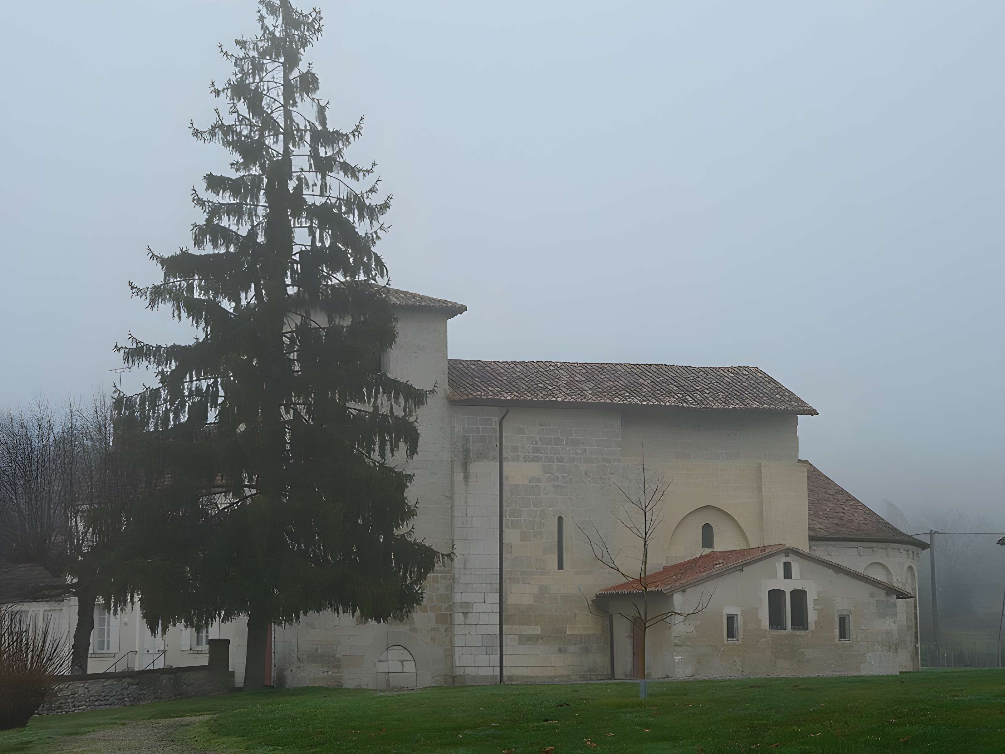 Église Saint-Saturnin de Coutures