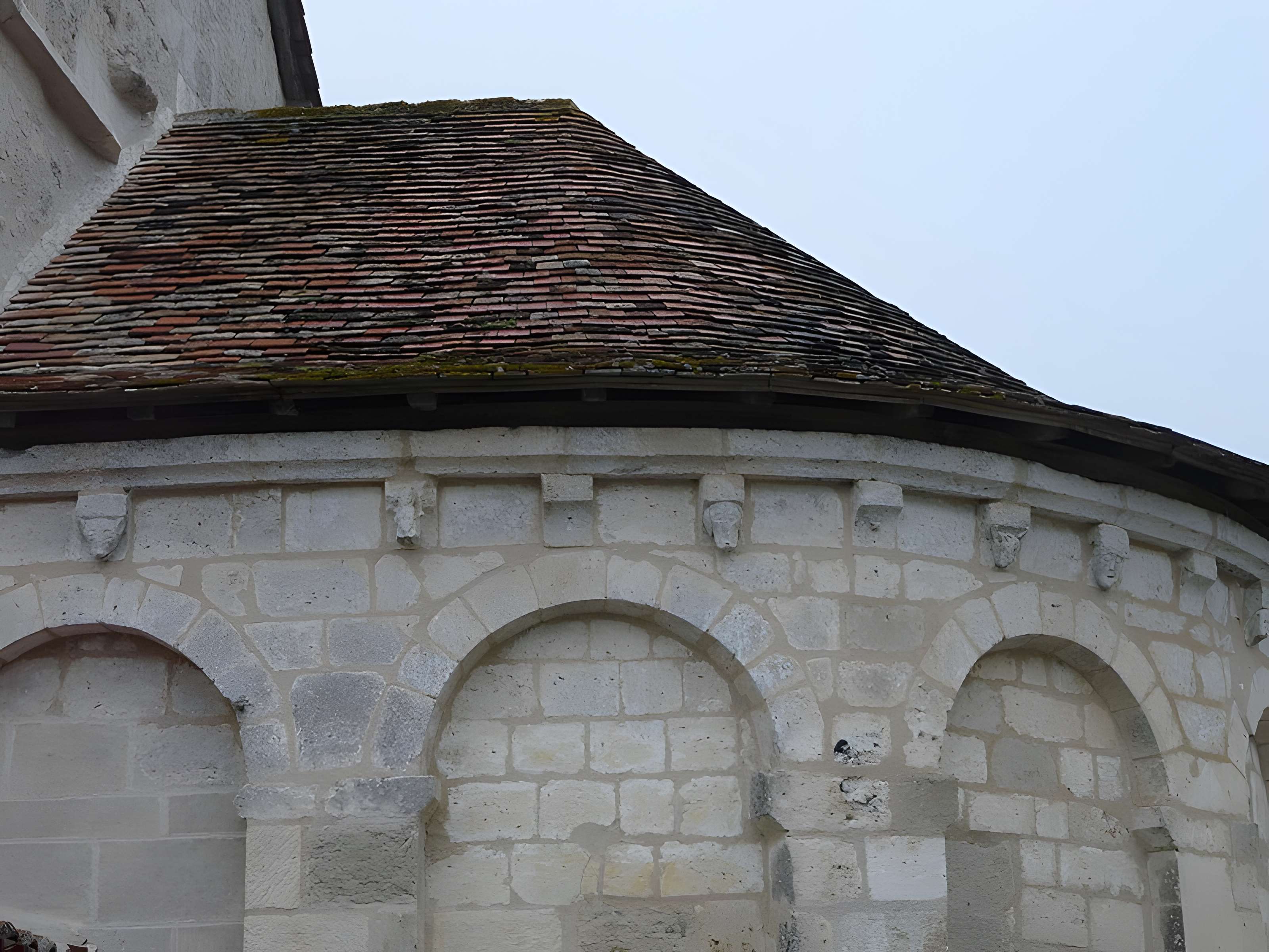 Église Saint-Saturnin de Coutures