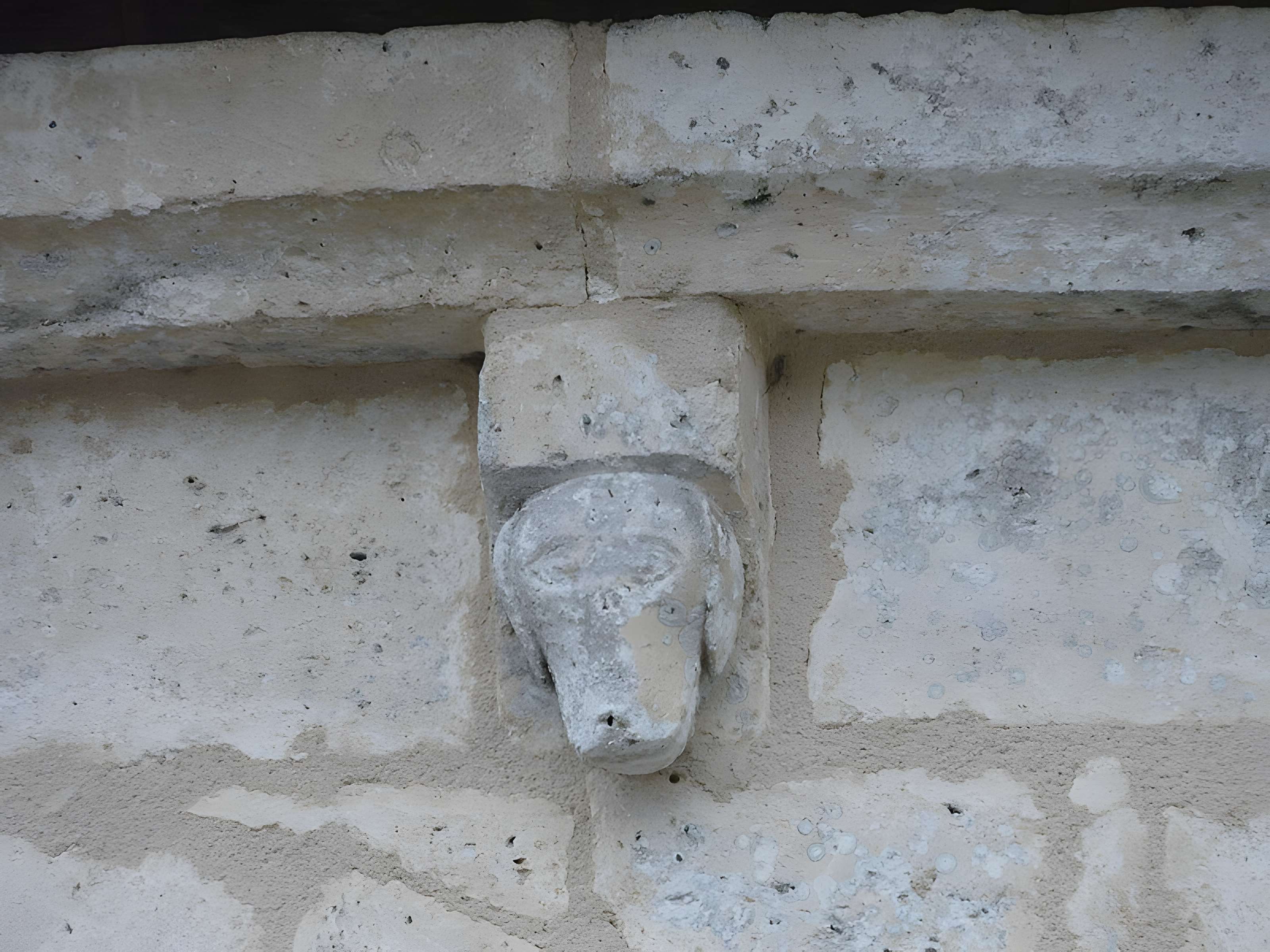 Église Saint-Saturnin de Coutures