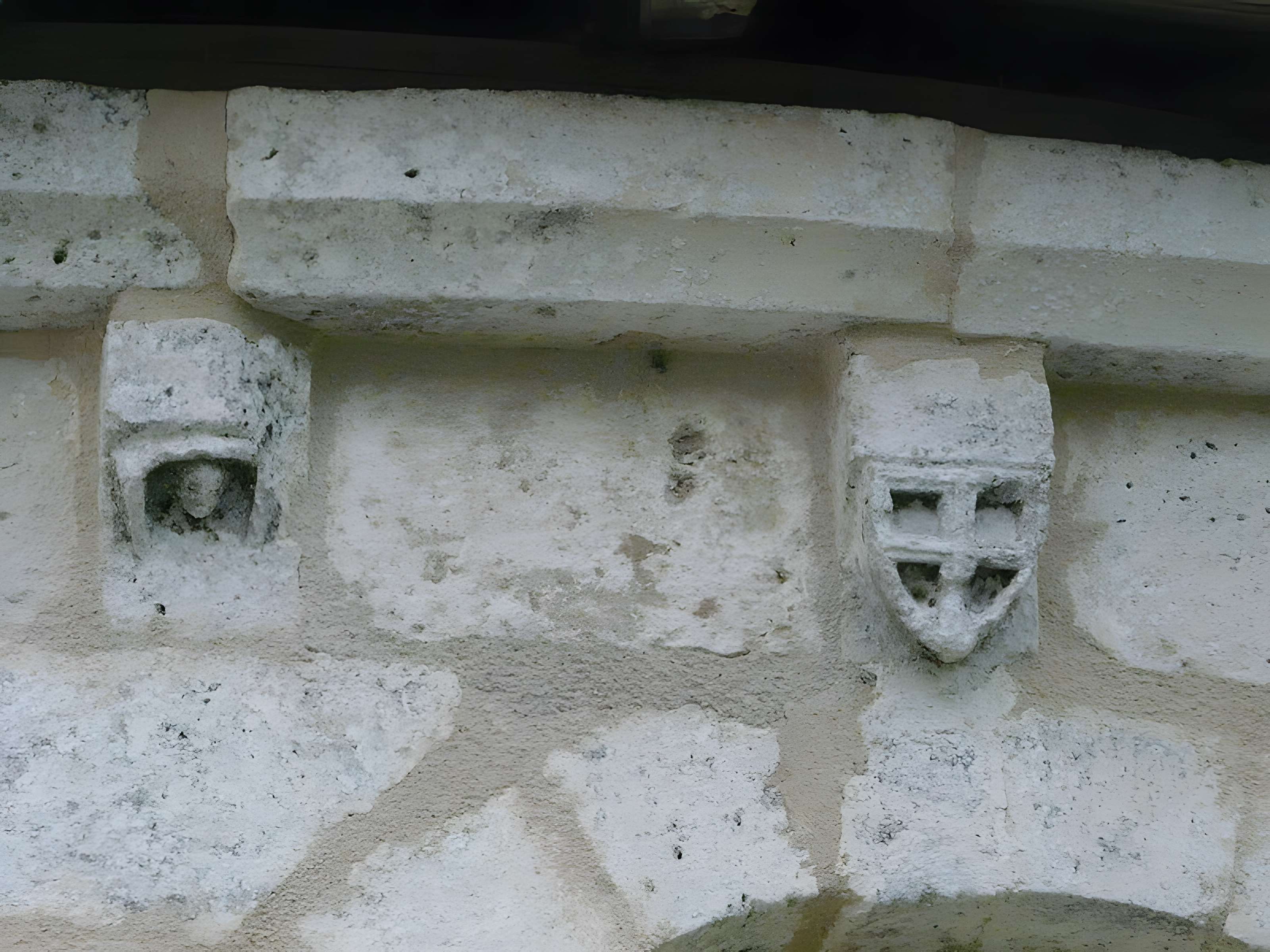 Église Saint-Saturnin de Coutures